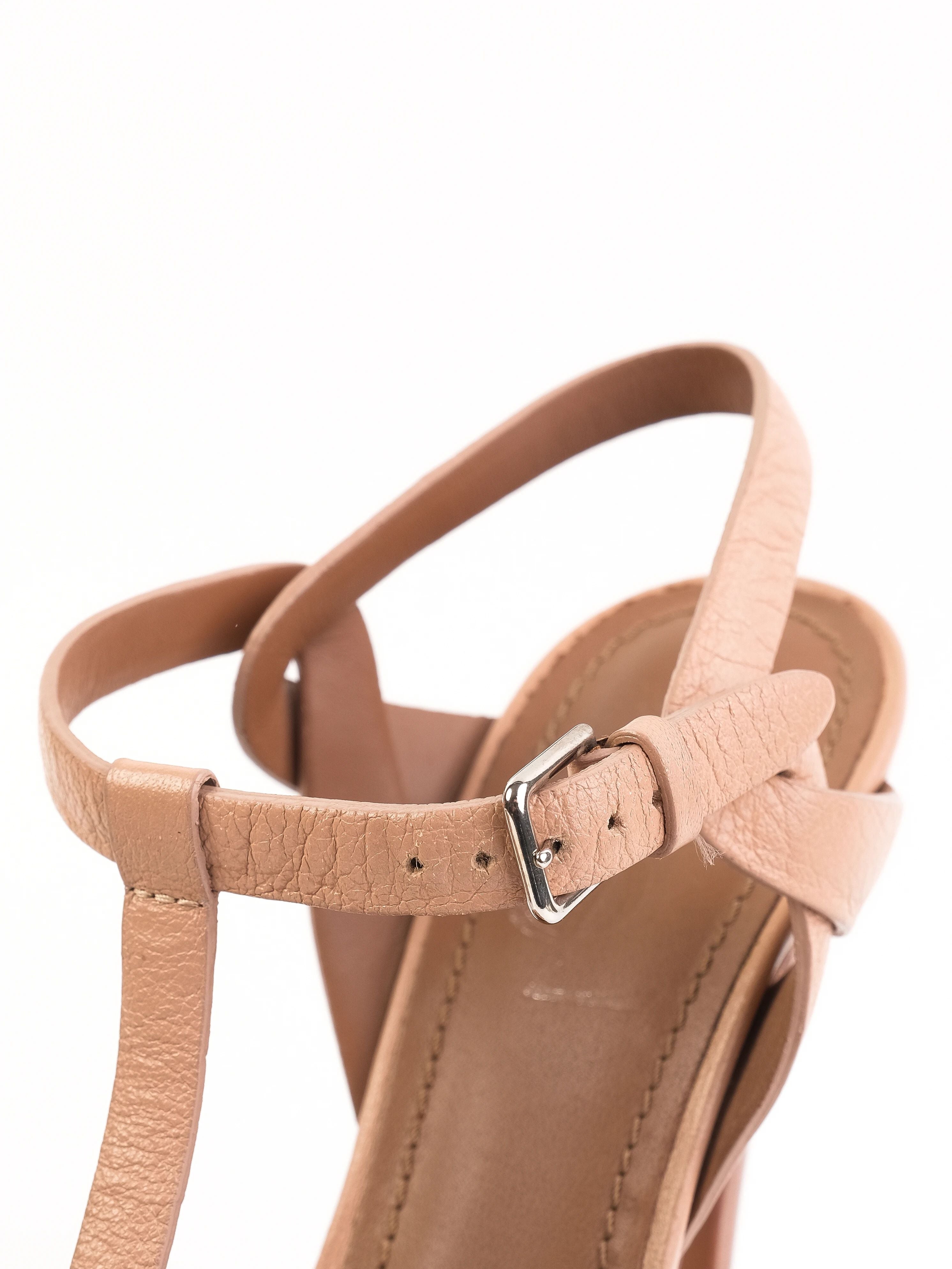 Excellent Yves Saint Laurent Orange Leather Platform Sandals Size 37