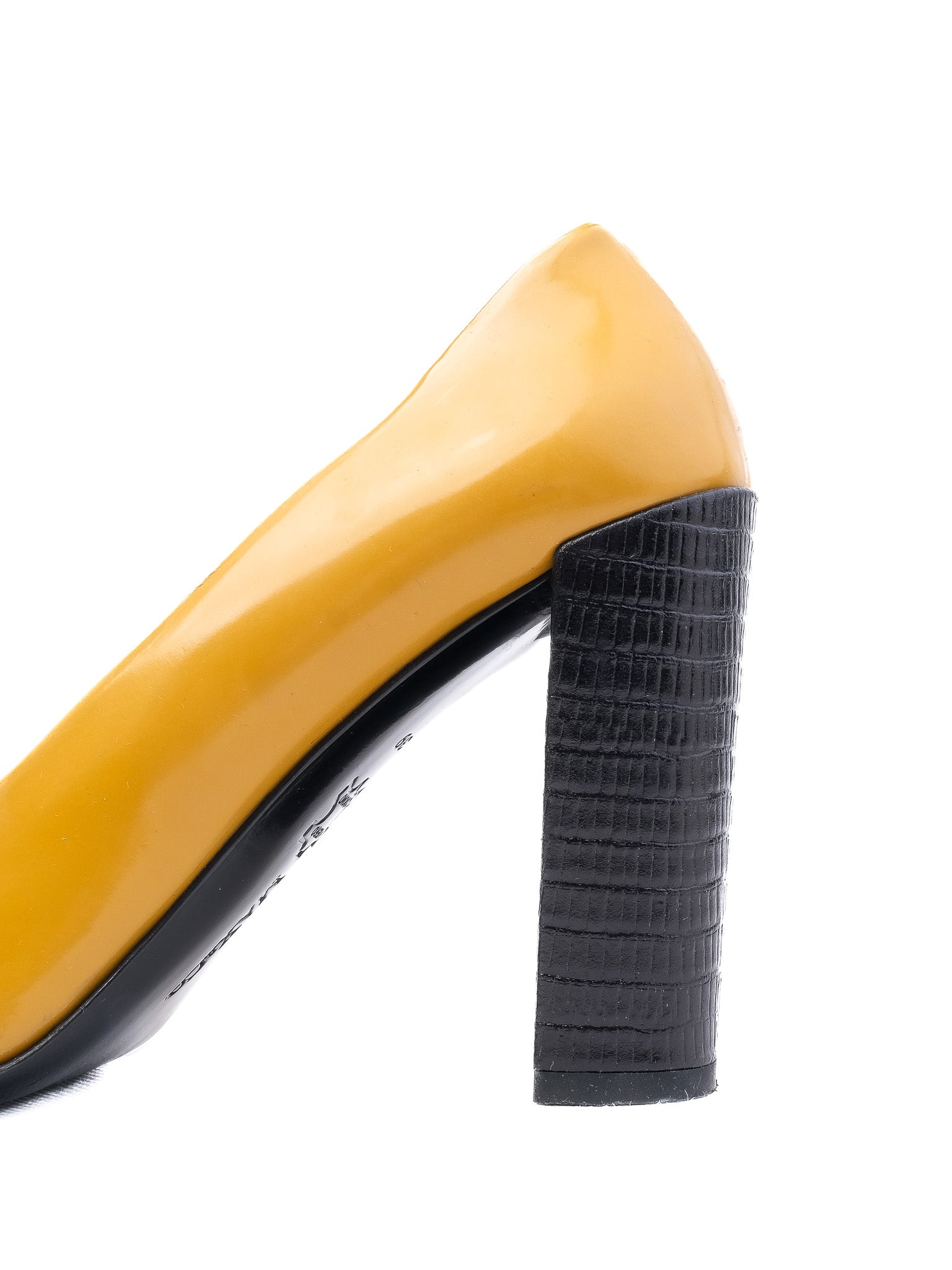 Excellent MaxCo Yellow Leather High-Heeled Shoes with Chunky Black Heel