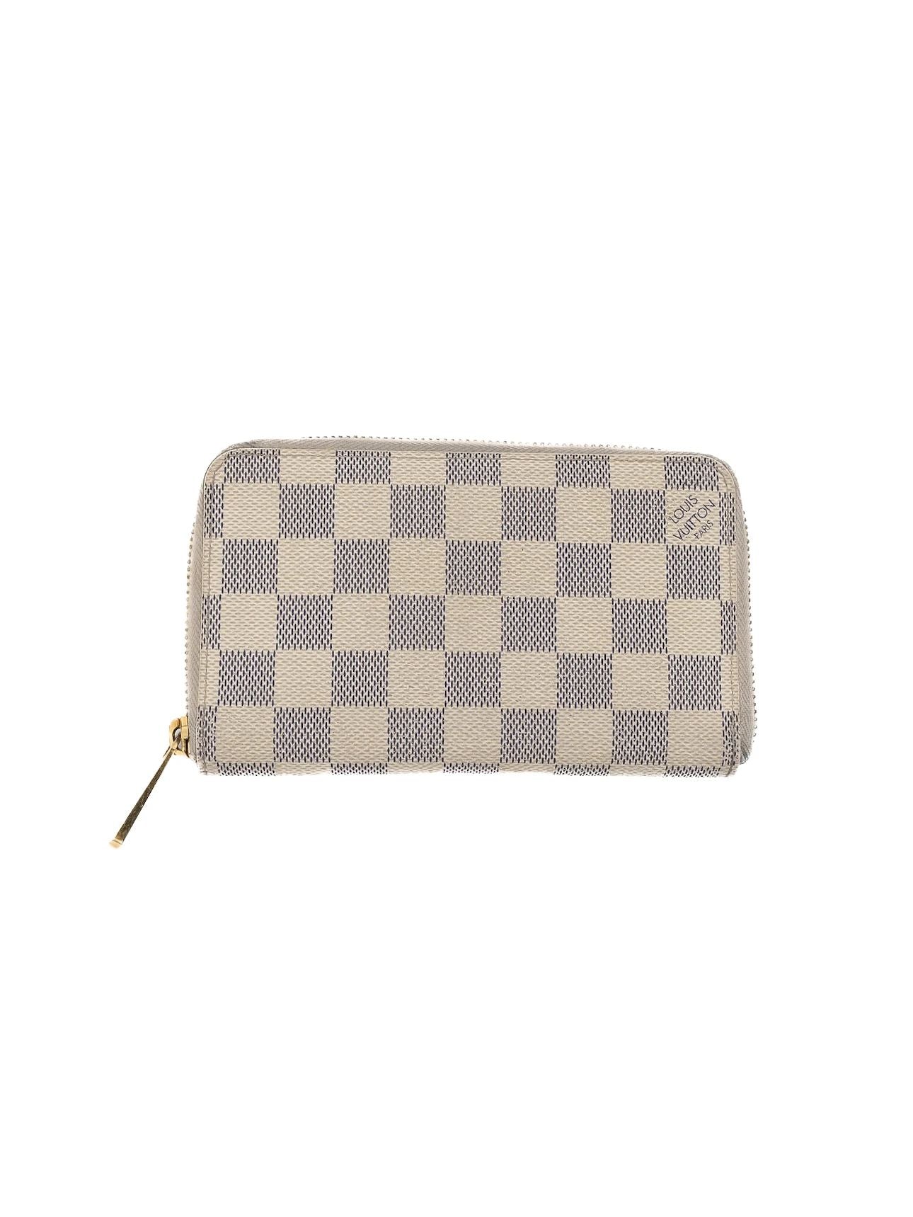 Excellent Louis Vuitton Checkered Leather Wallet with Gold Zipper
