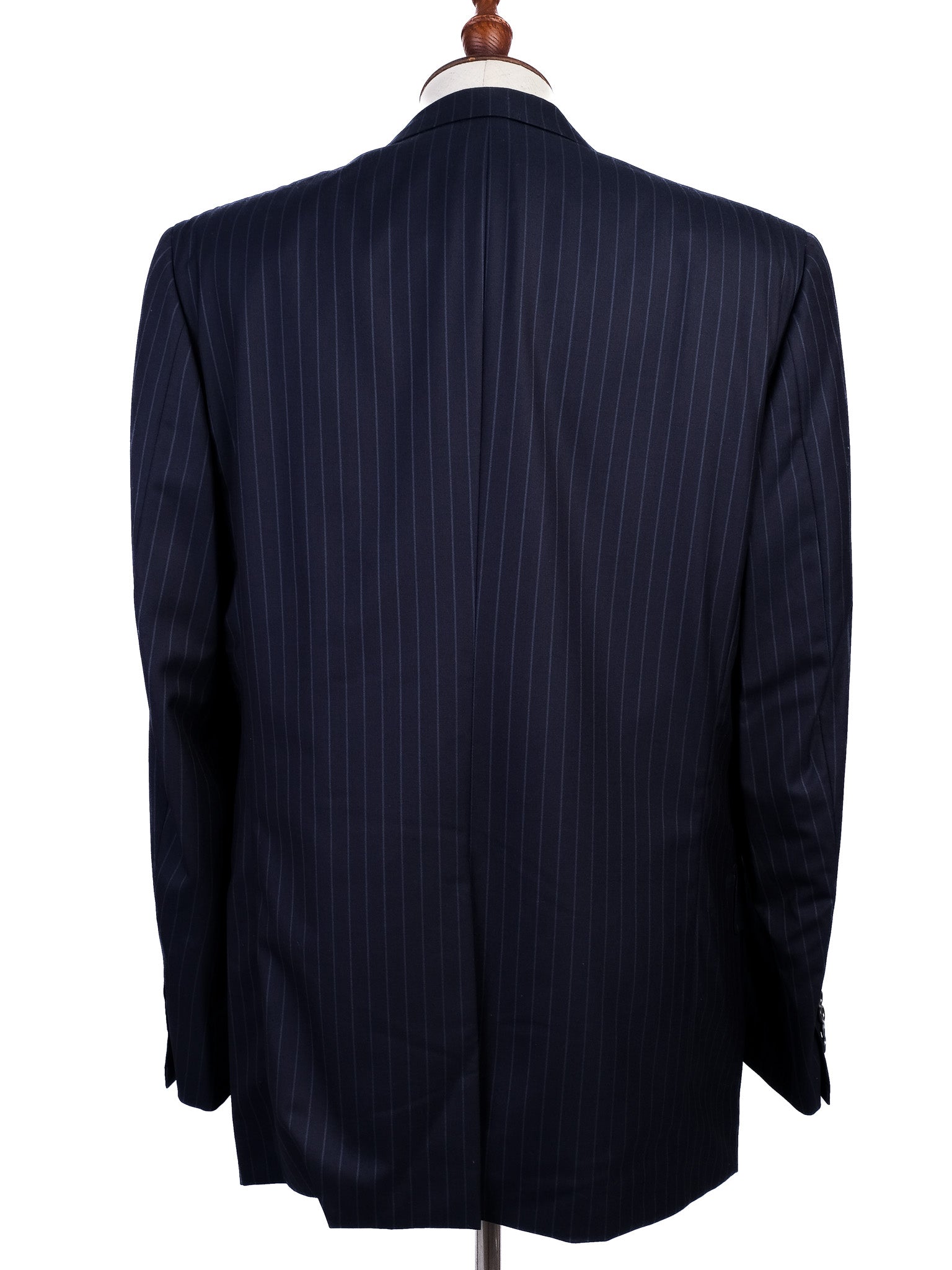 BRIONI MenÕs Blue Pinstripe Suit Excellent Condition Size L