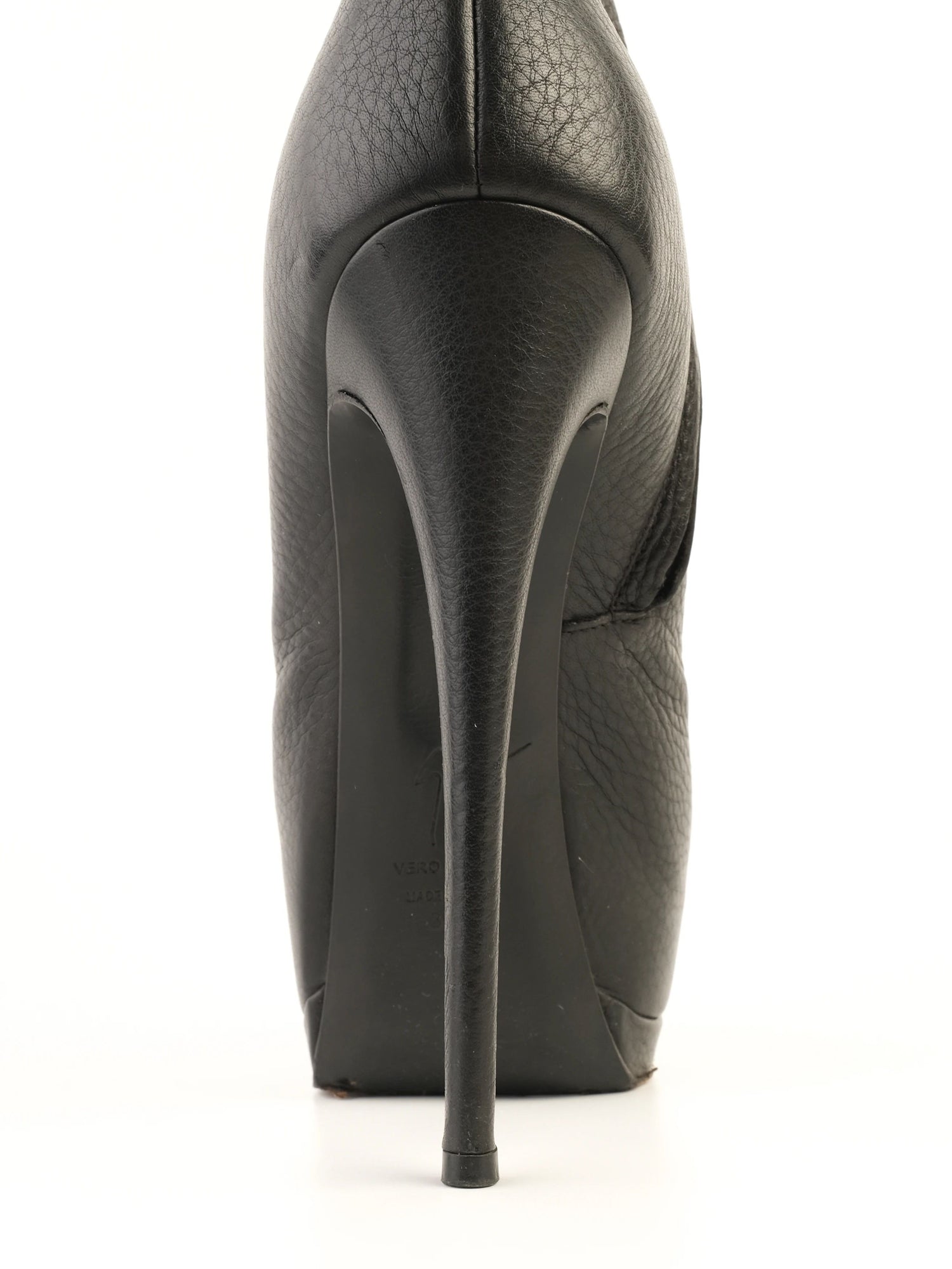 Giuseppe Zanotti Black Ankle Boots Leather Size 37.5 Excellent