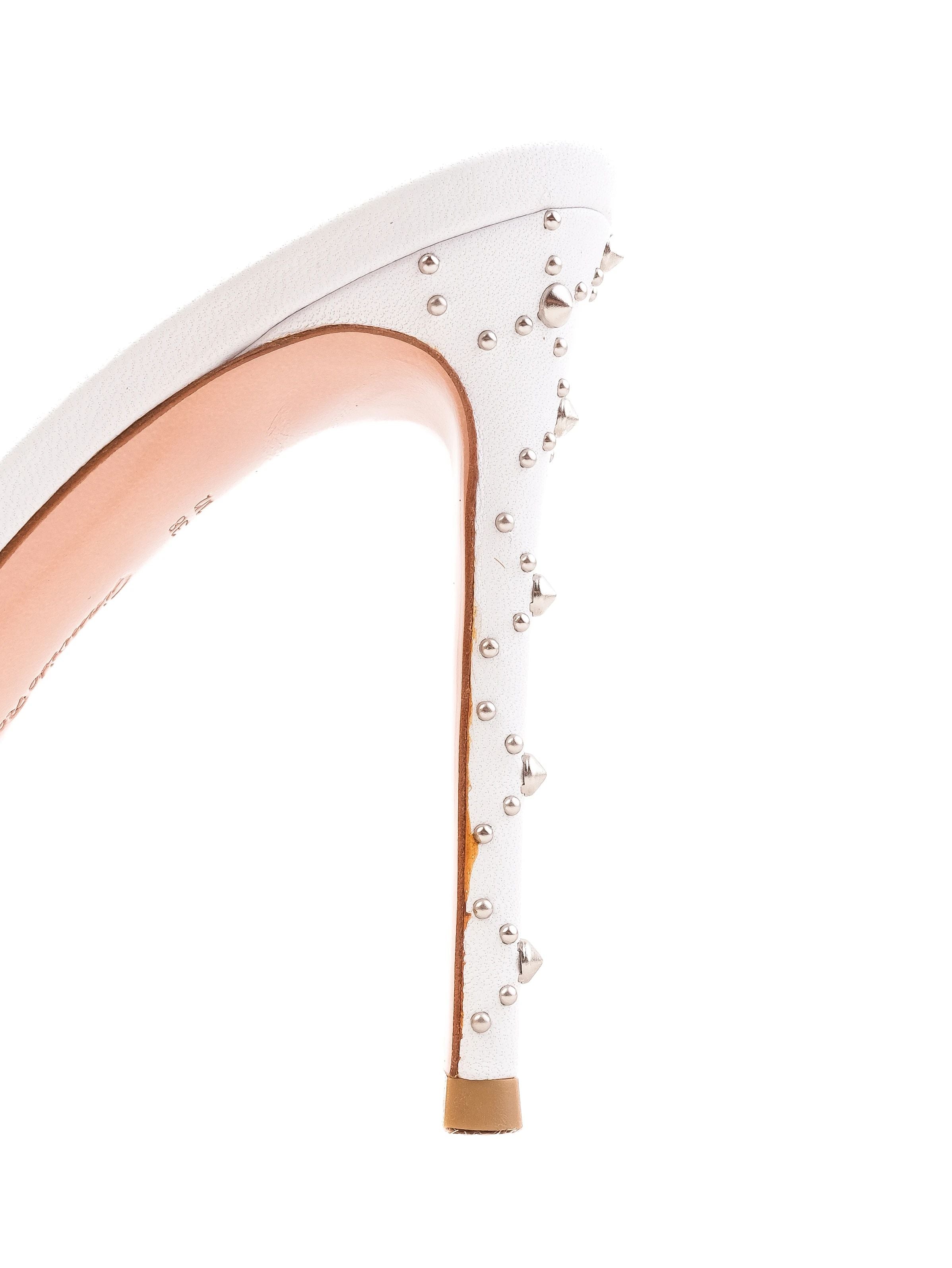 NEW Gianvito Rossi White Leather Stiletto Mules with Metallic Studs Size 38.5