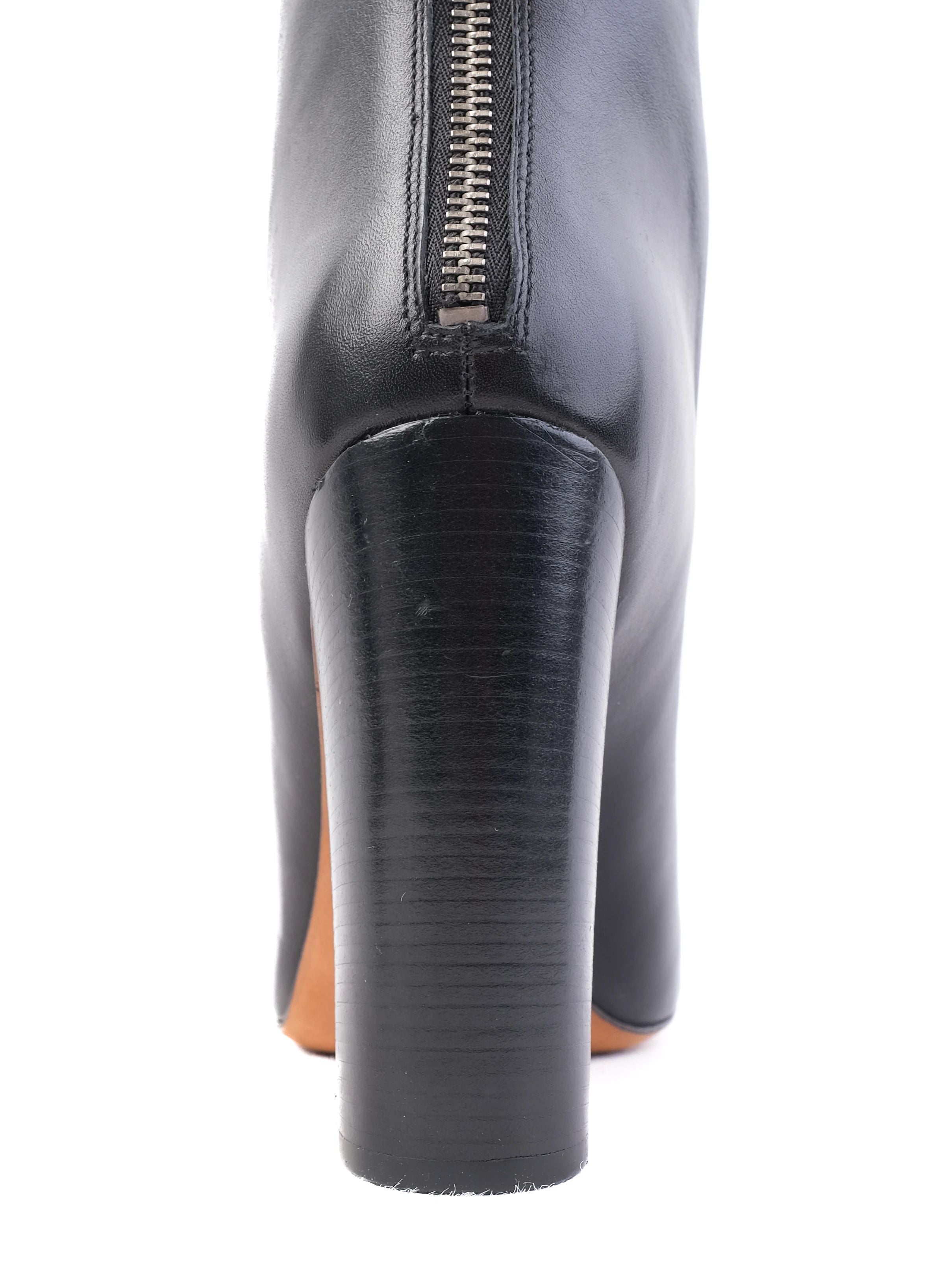 Perfect Marc Jacobs Black Leather Knee-High High-Heeled Boots Size 38