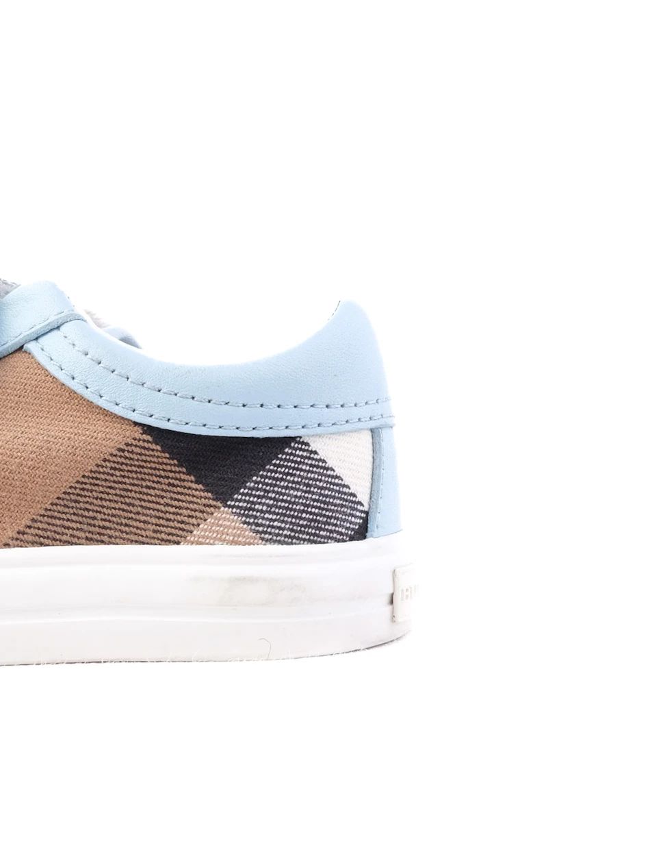 Excellent Burberry Light Blue Fabric Sneakers for Kids, Size 21