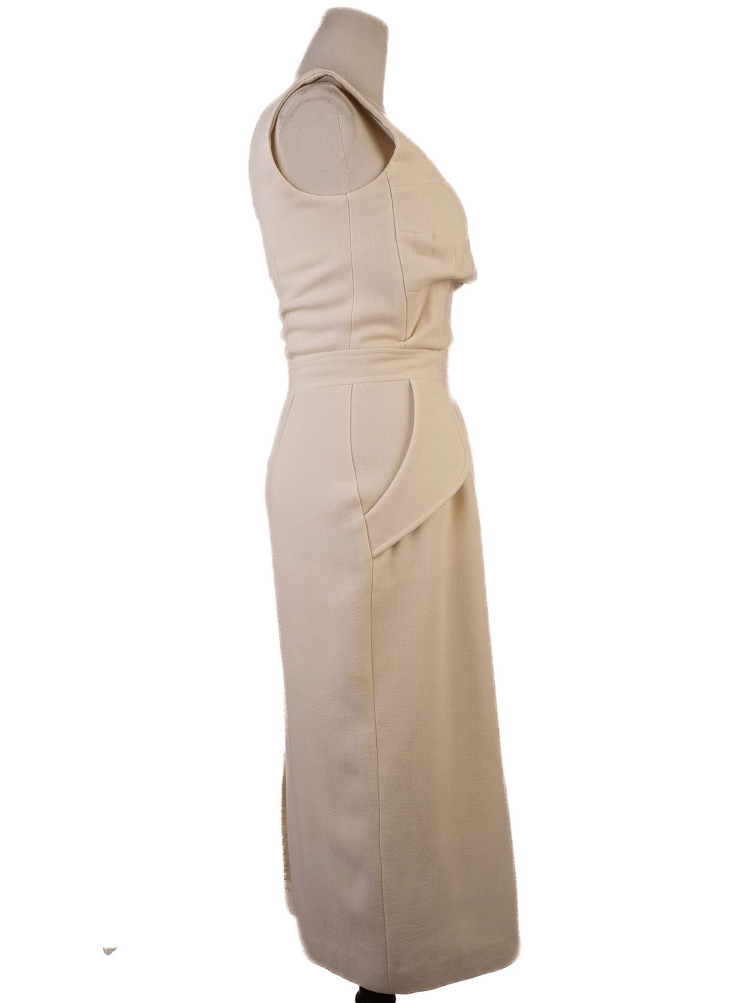 Excellent Malli White Polyester Sleeveless Dress Size N/A