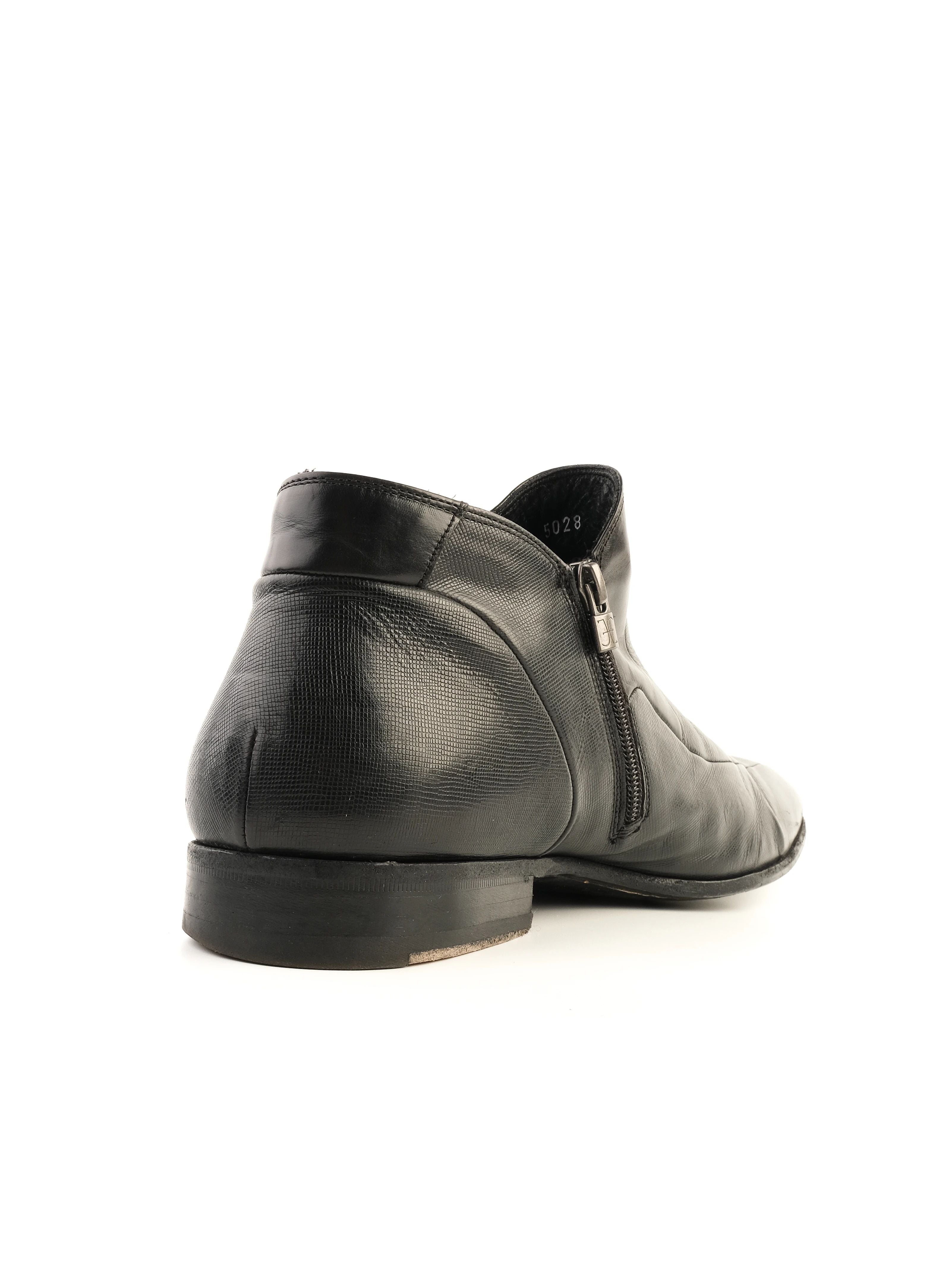 Excellent Fabi Black Leather Ankle Boots Size 43 with Buckle Detail