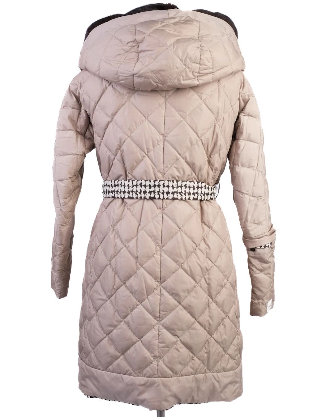 Excellent Max Mara Quilted Beige Coat with Hood & Patterned Lining