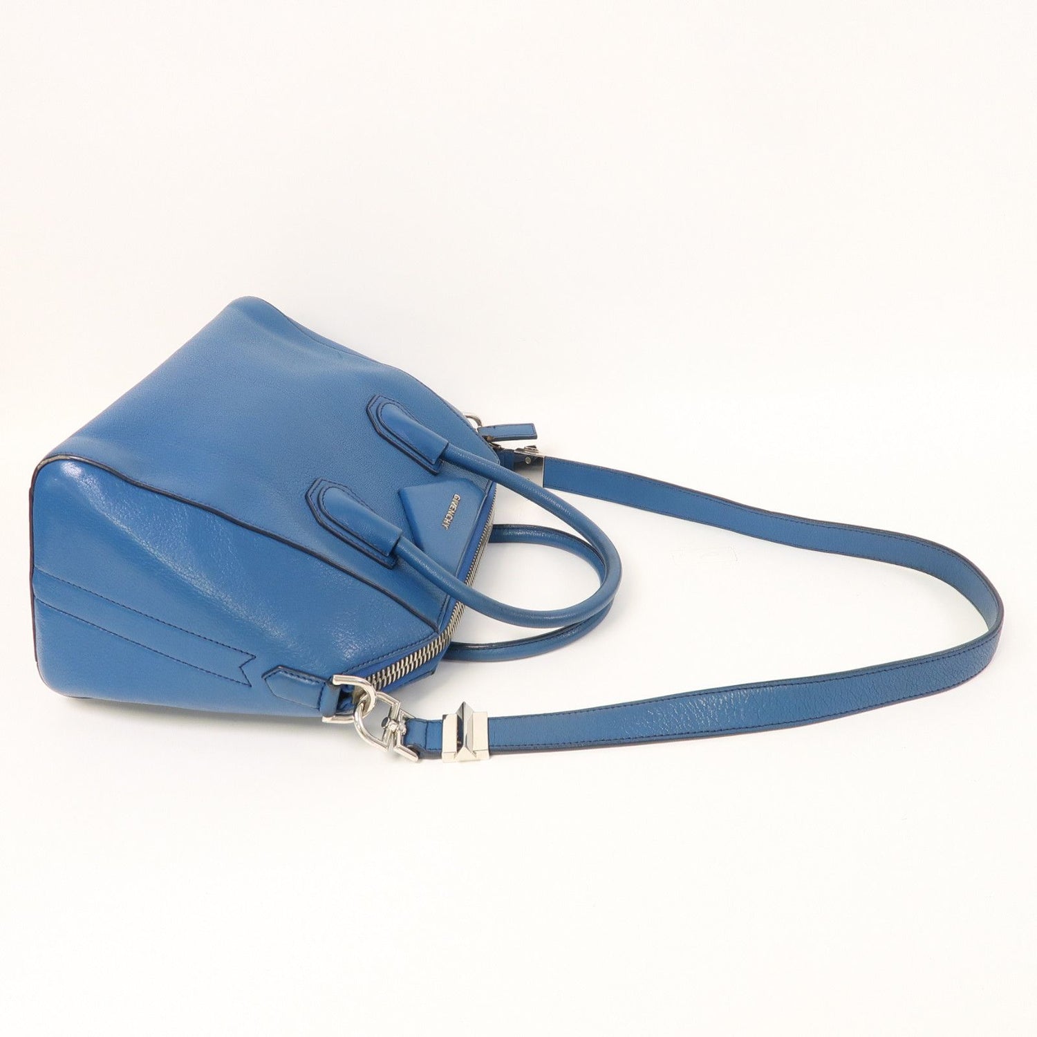 Givenchy Sugar Goatskin Small Antigona Indigo Blue