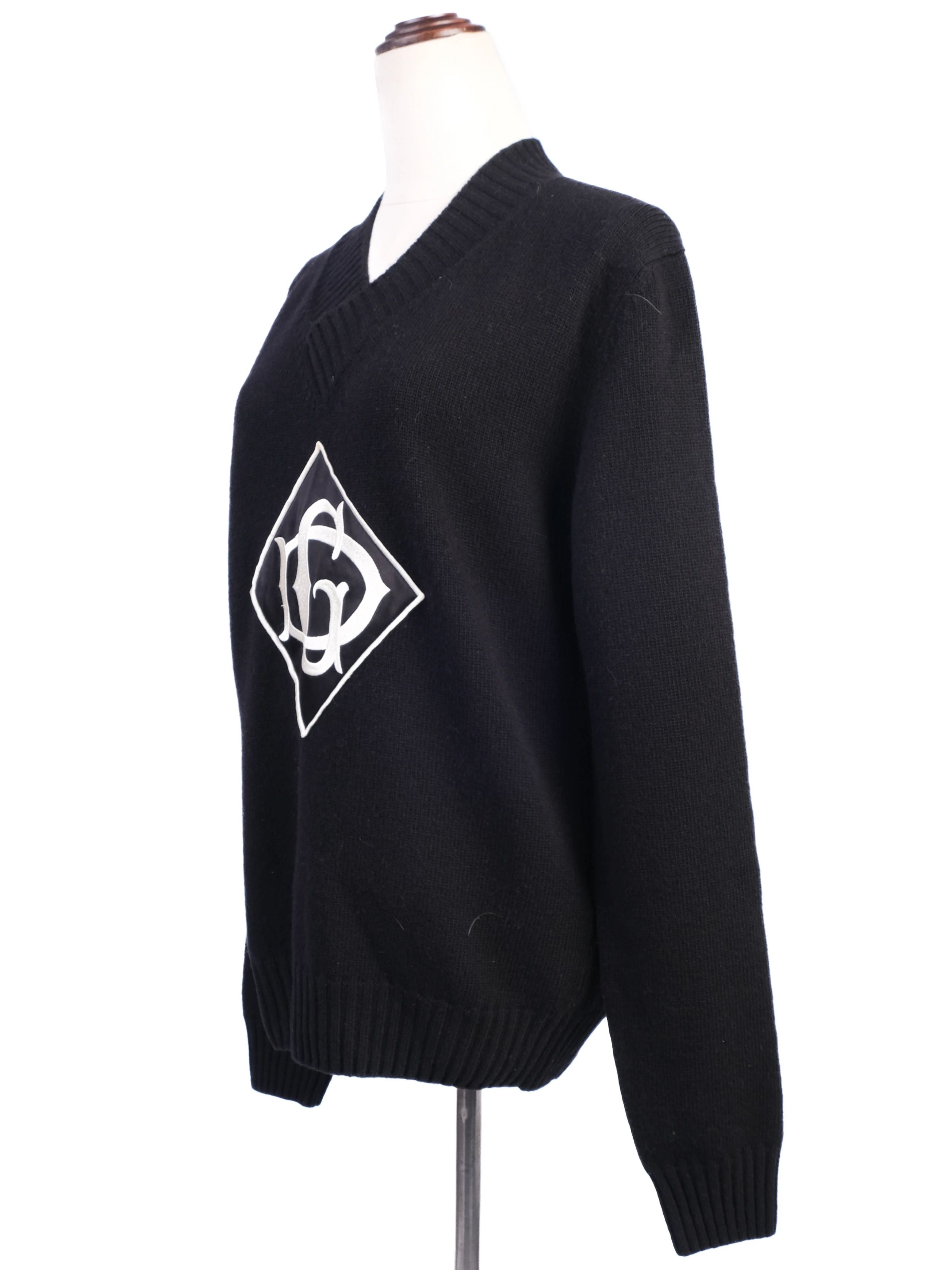 Excellent Dolce Gabbana Black Wool V-Neck Sweater with Logo