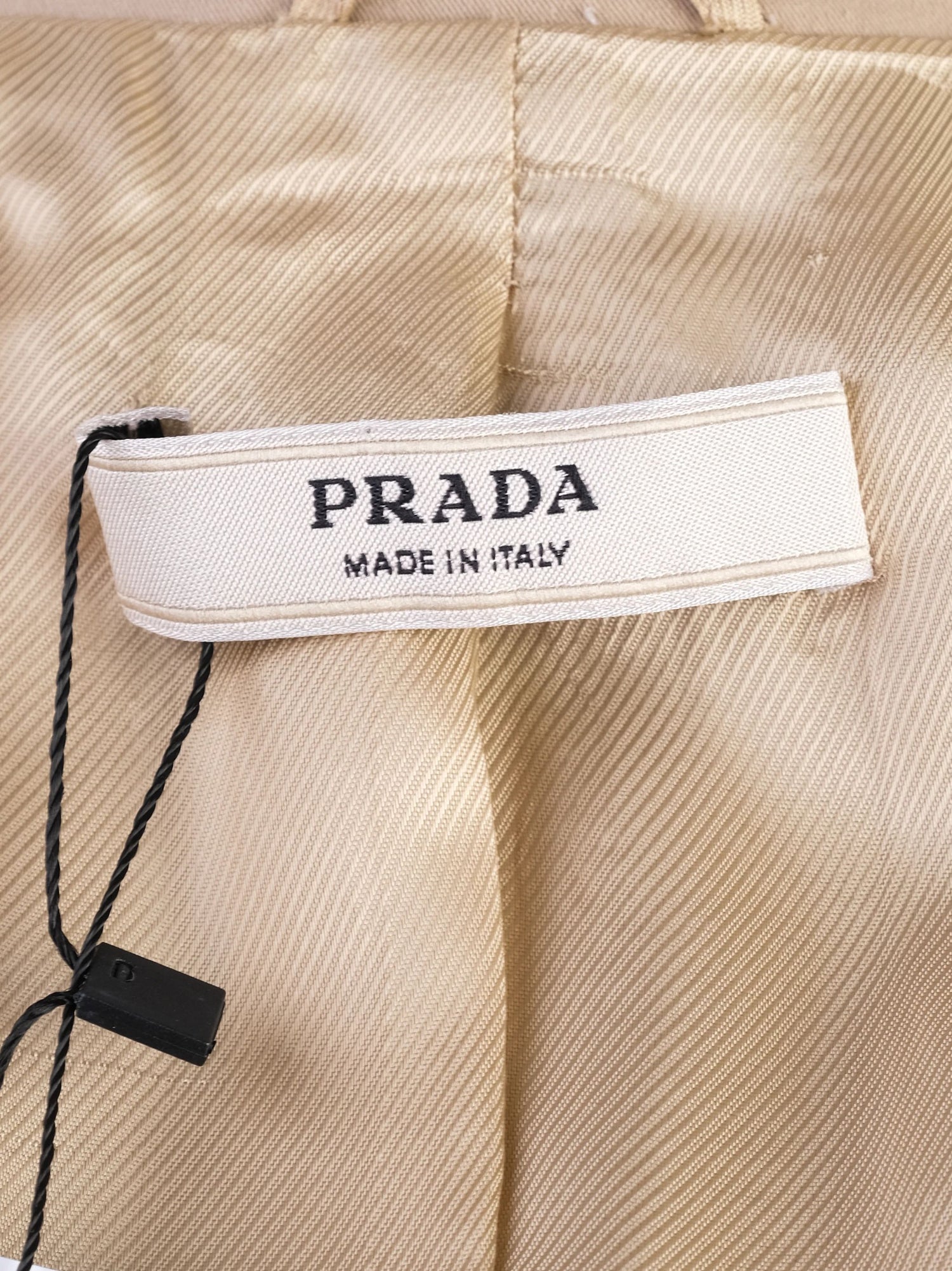 Excellent Prada Women&