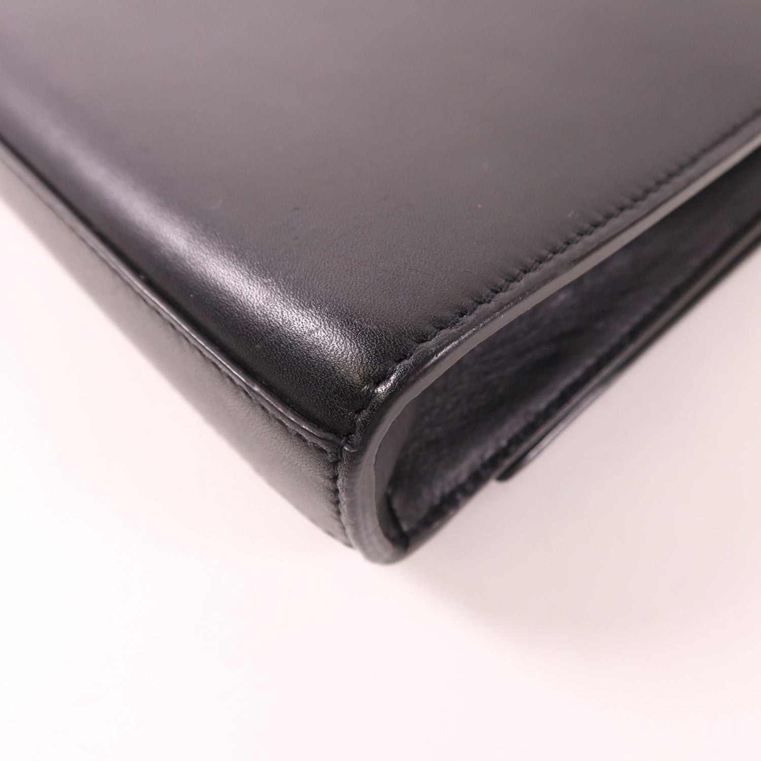 Saint Laurent Cowhide Leather Shoulder Bag Black Calfskin (cowhide) 470428