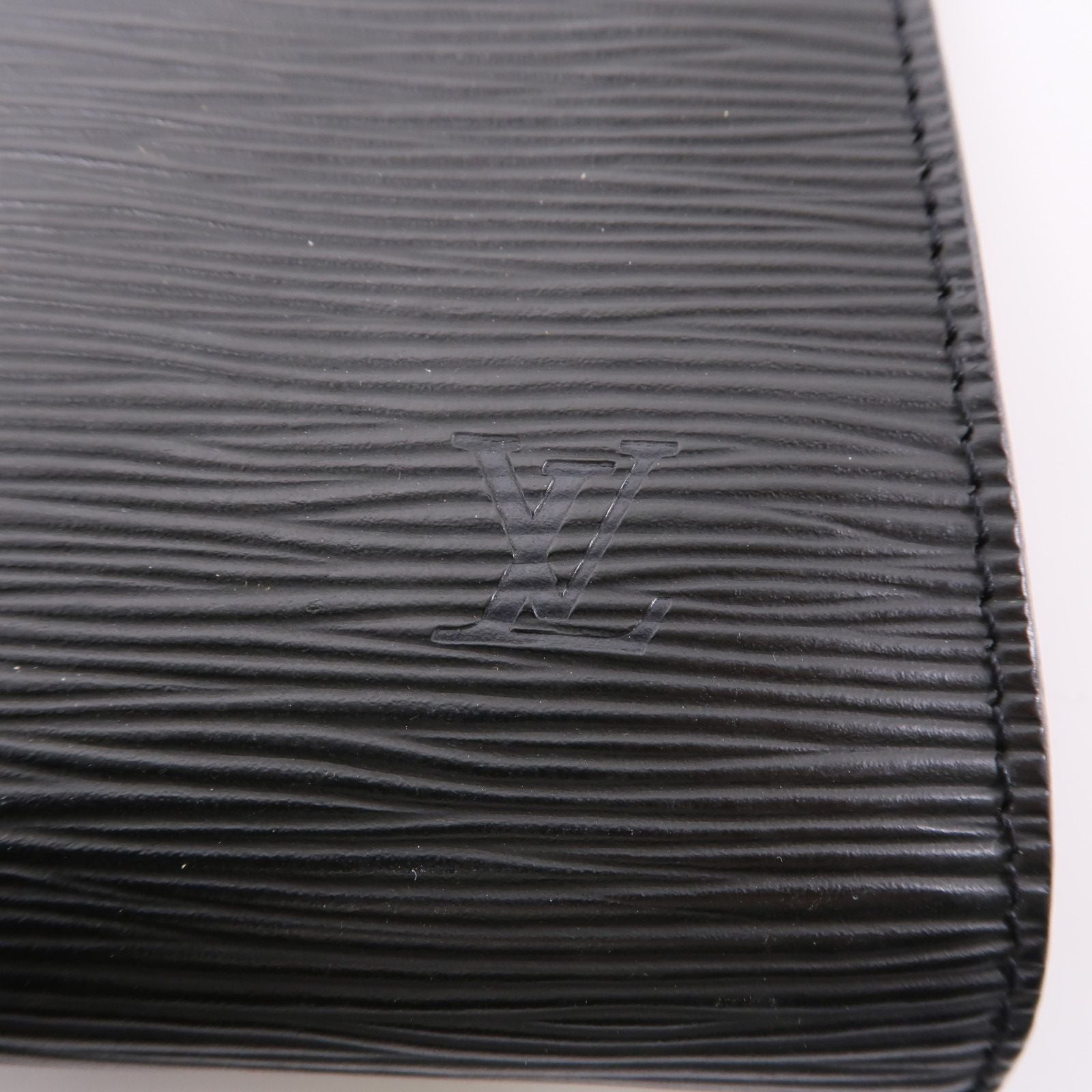 Louis Vuitton Epi Pochette Accessoires Pouch Gold Handmade Bag Black Black Handbag M 5294