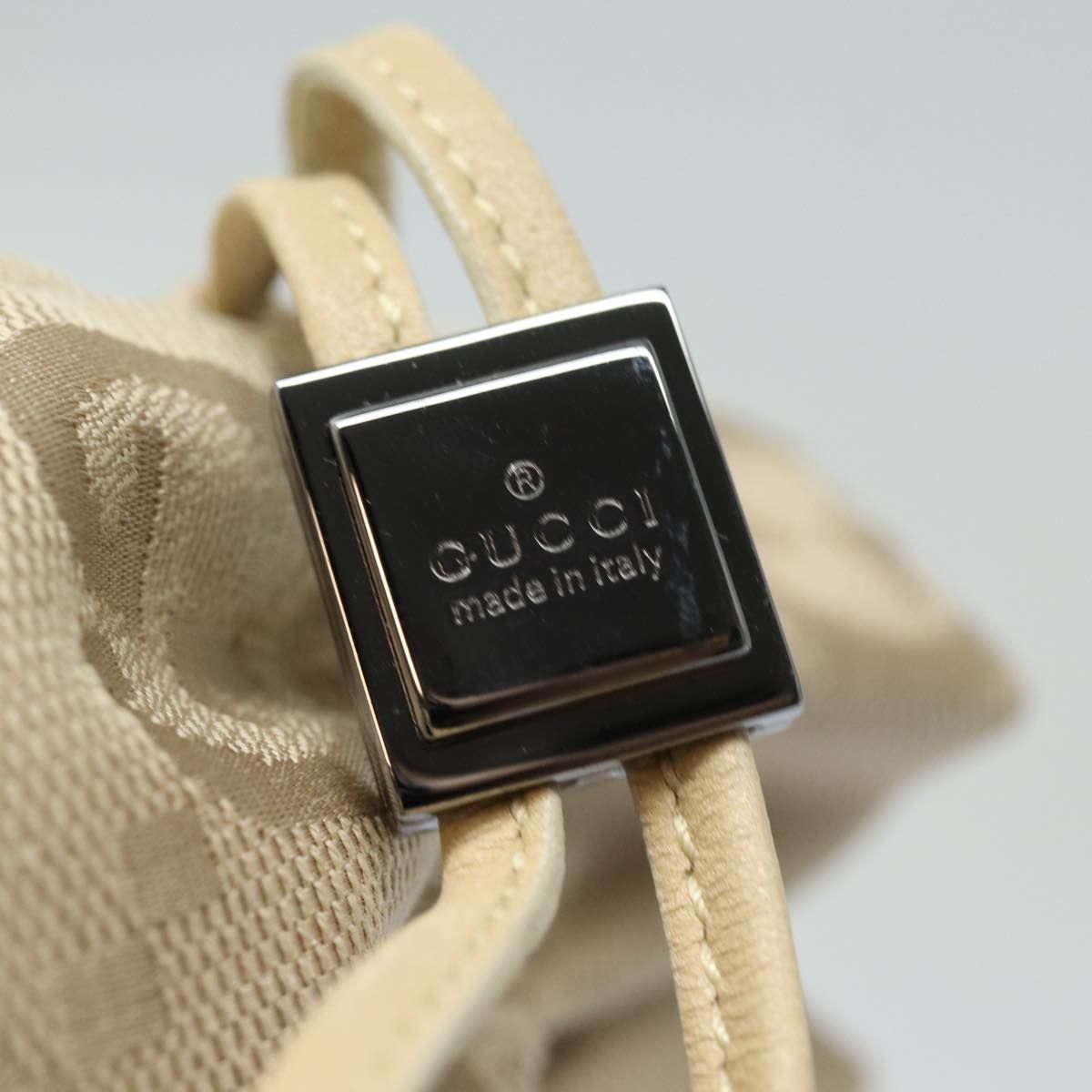Gucci Gg Canvas Pouch Beige 039 1047 Auth