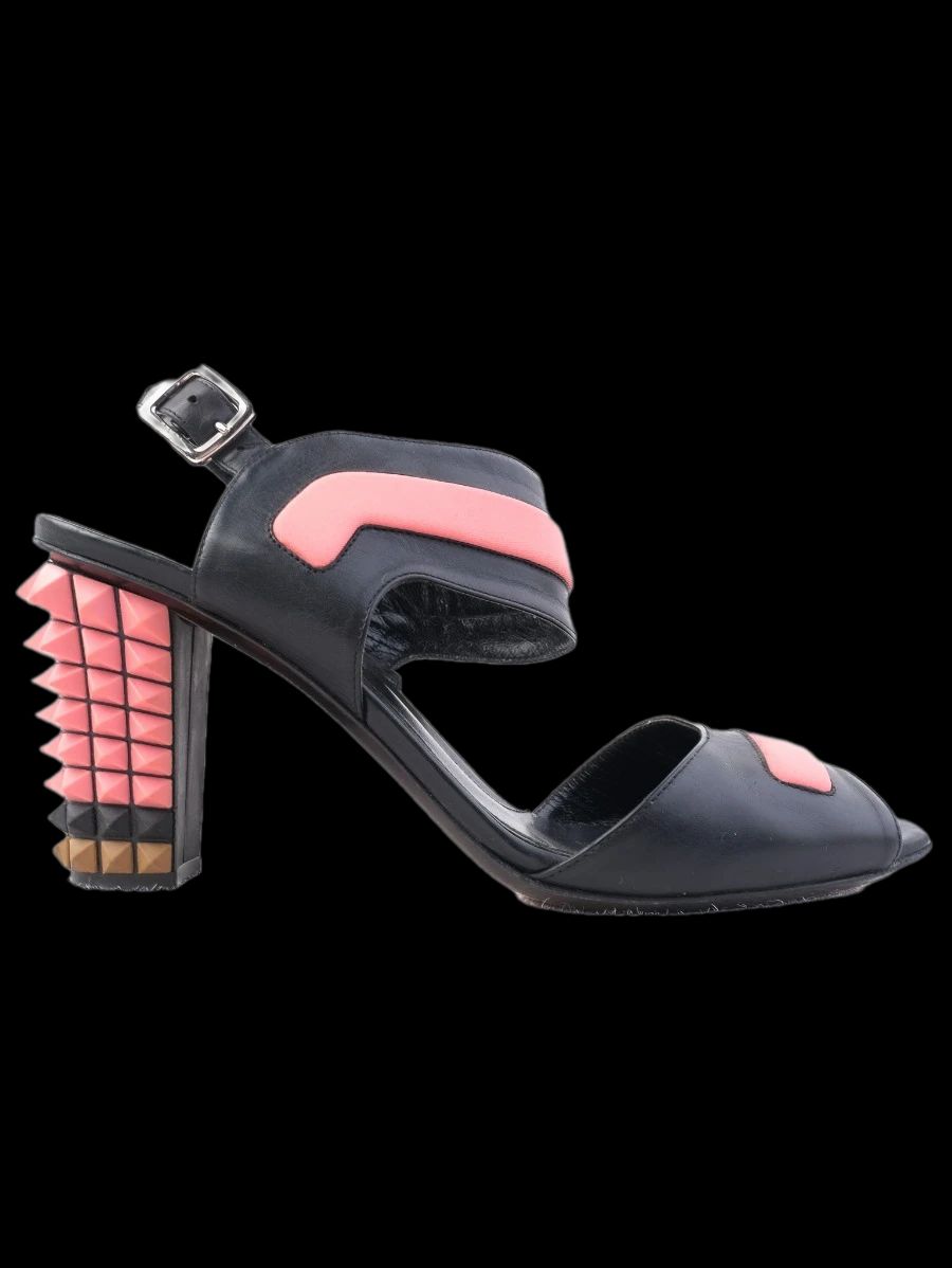 Excellent Fendi High-Heeled Sandals Black Leather Size 39.5