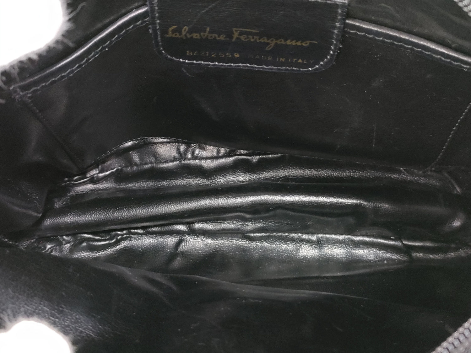 Salvatore Ferragamo Vara Leather Shoulder Bag