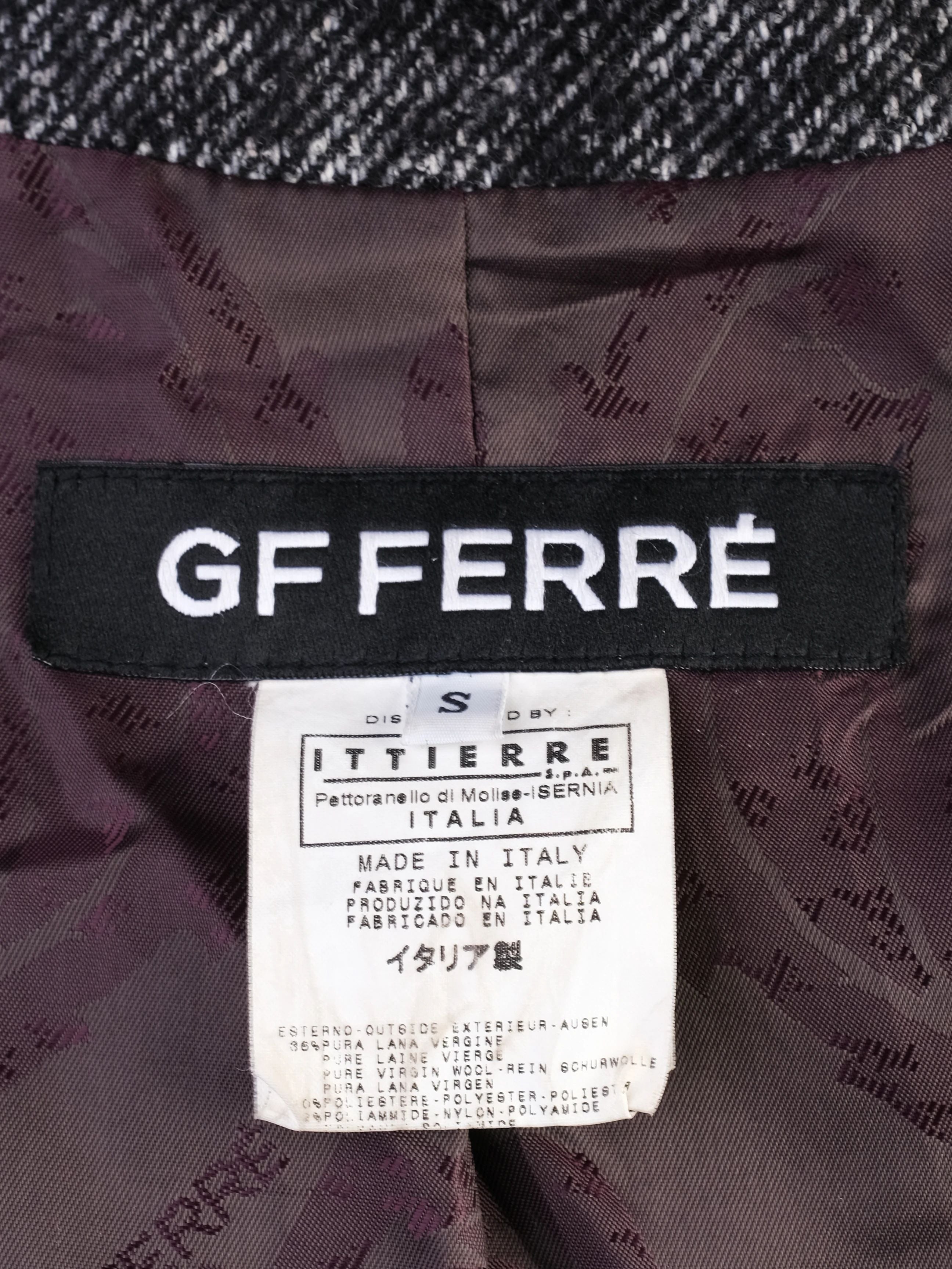 Excellent GF Ferre Gray Wool Coat Size S with Button-Up Front