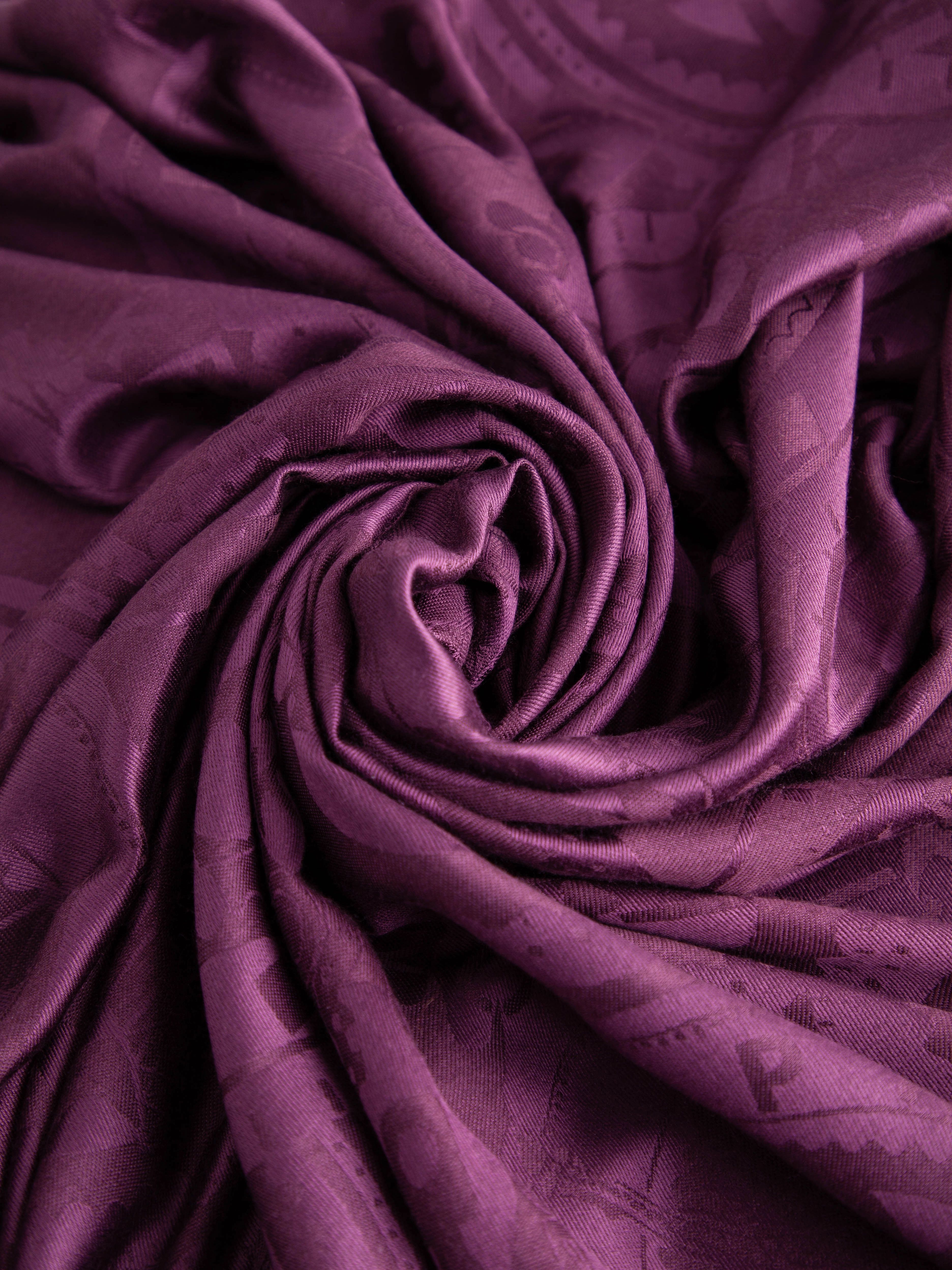 Excellent Kenzo Purple Wool Shawl with Intricate Patterns