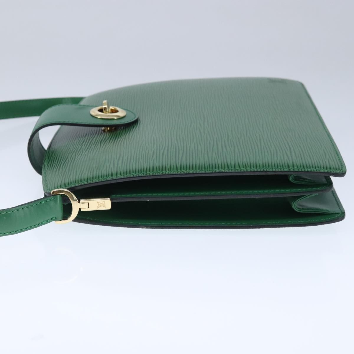 Louis Vuitton Epi Capuchin Shoulder Bag Green M 52344 Lv Auth