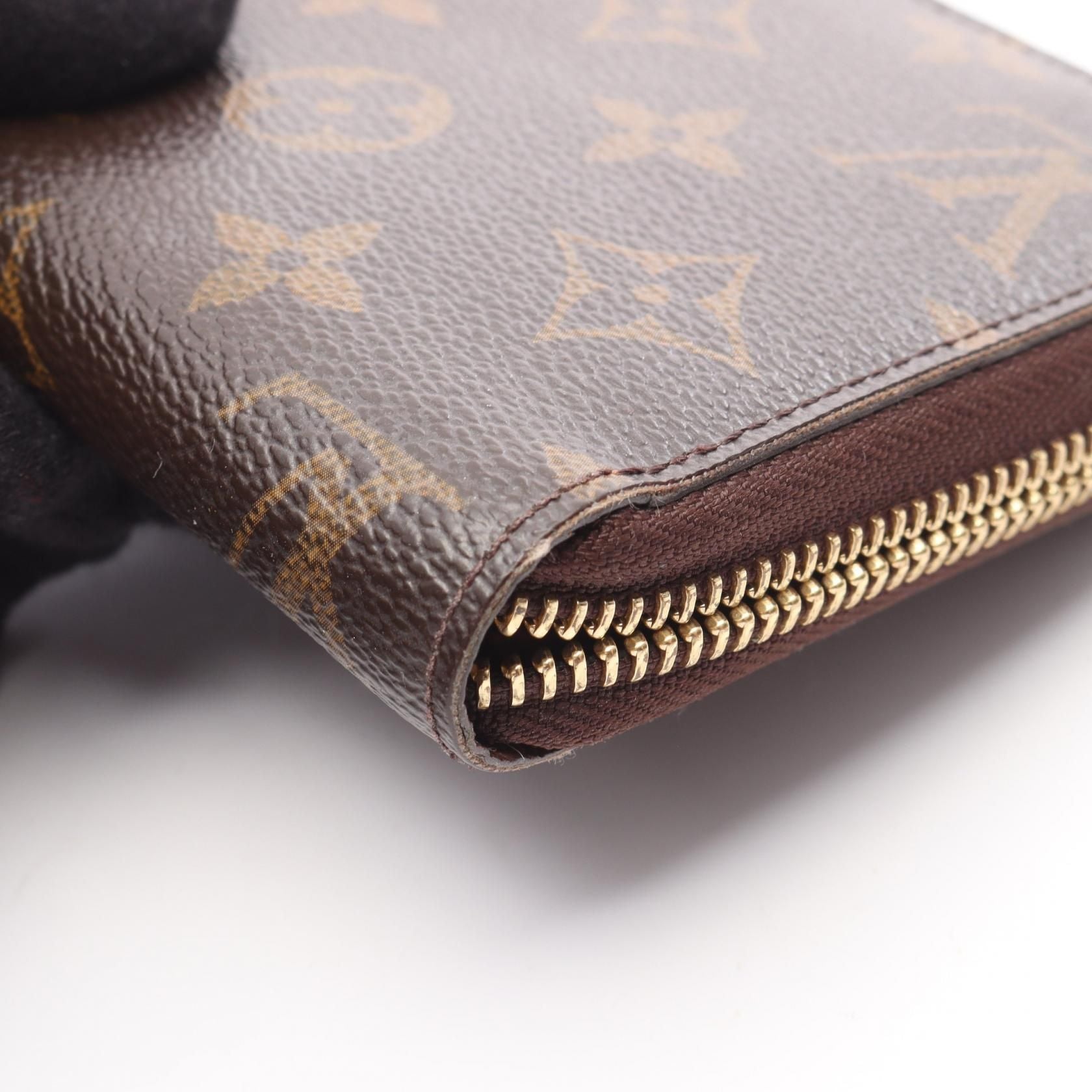 Louis Vuitton Zippy Wallet, Monogram