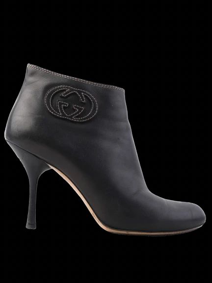 Excellent Gucci Black Leather Ankle Boots Size 37.5 with High Heels