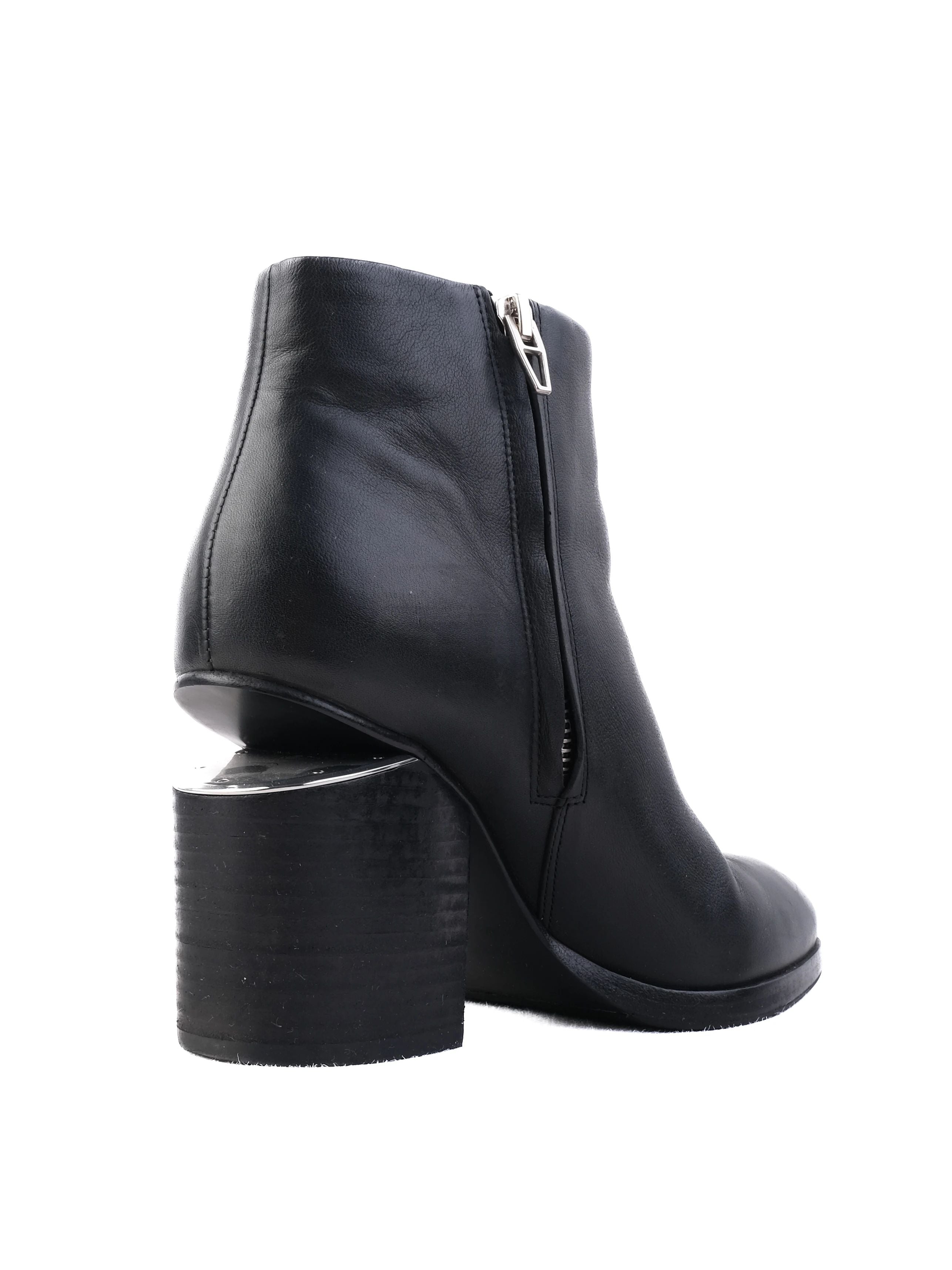 Excellent Alexander Wang Black Leather Ankle Boots Size 37.5