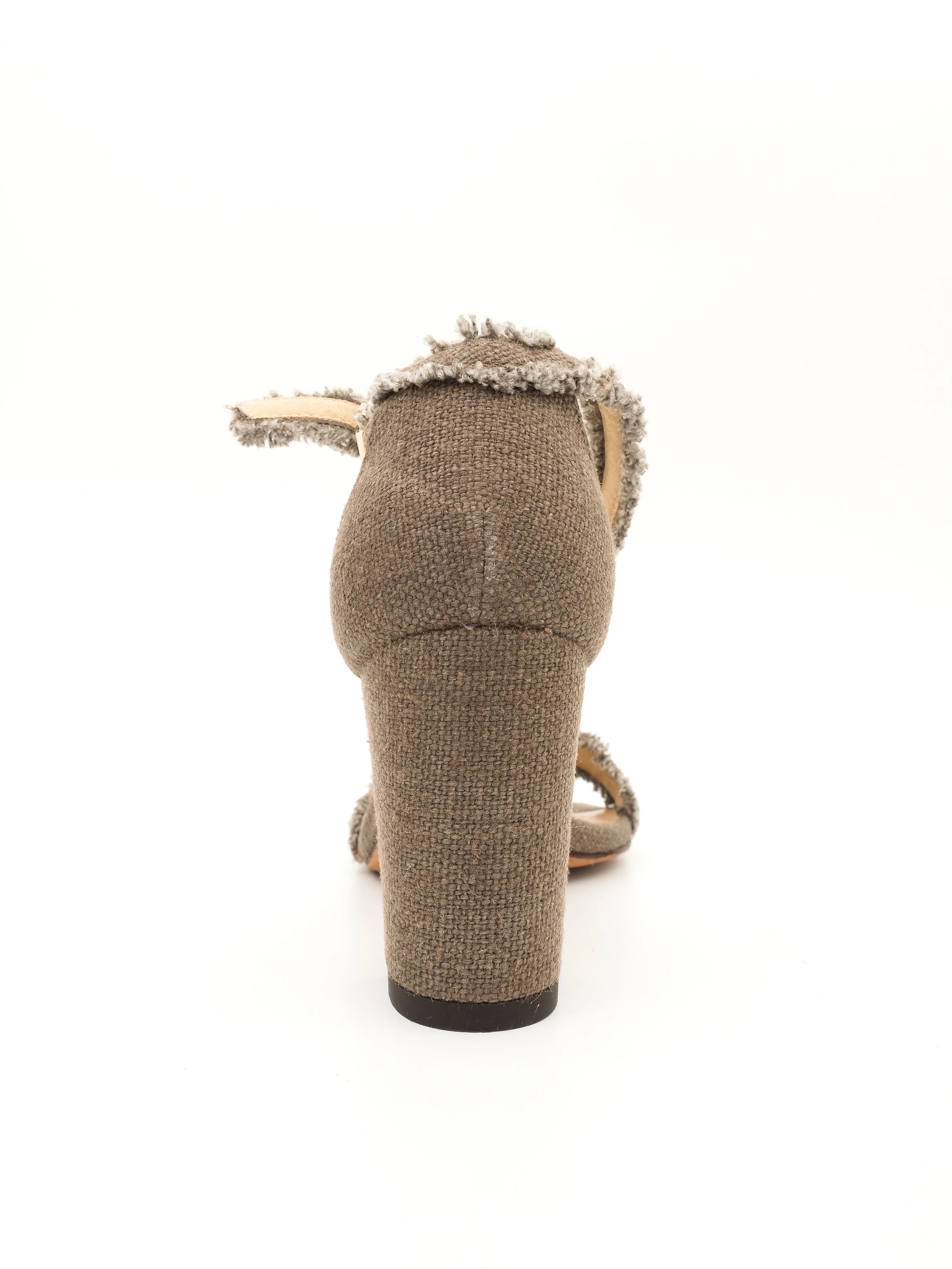 Excellent Stuart Weitzman Gray Leather High-Heeled Sandals Size 36