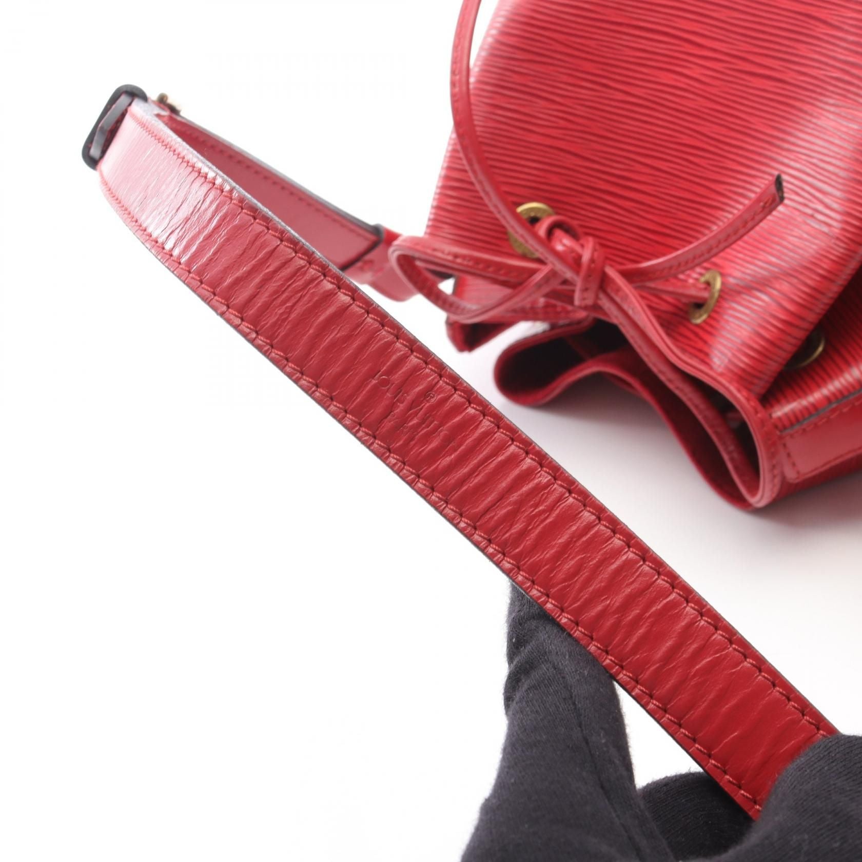 Louis Vuitton Noe Petit, Epi