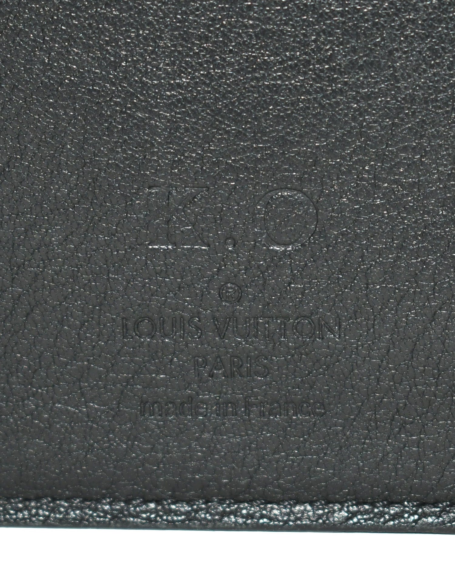 Louis Vuitton Brazza Wallet Black Taurillon