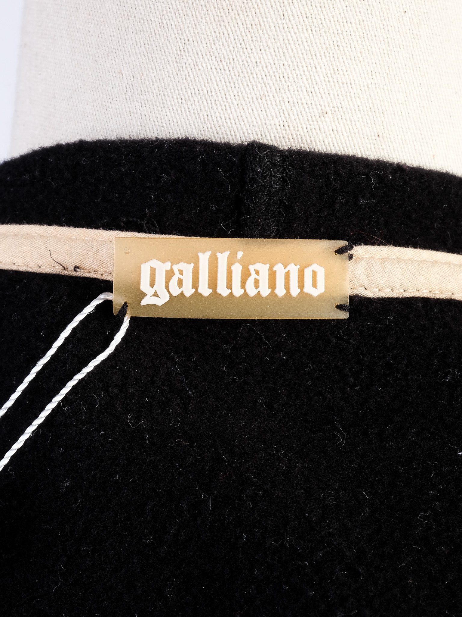 Excellent John Galliano Black Cotton Hoodie Size M with Unique Design