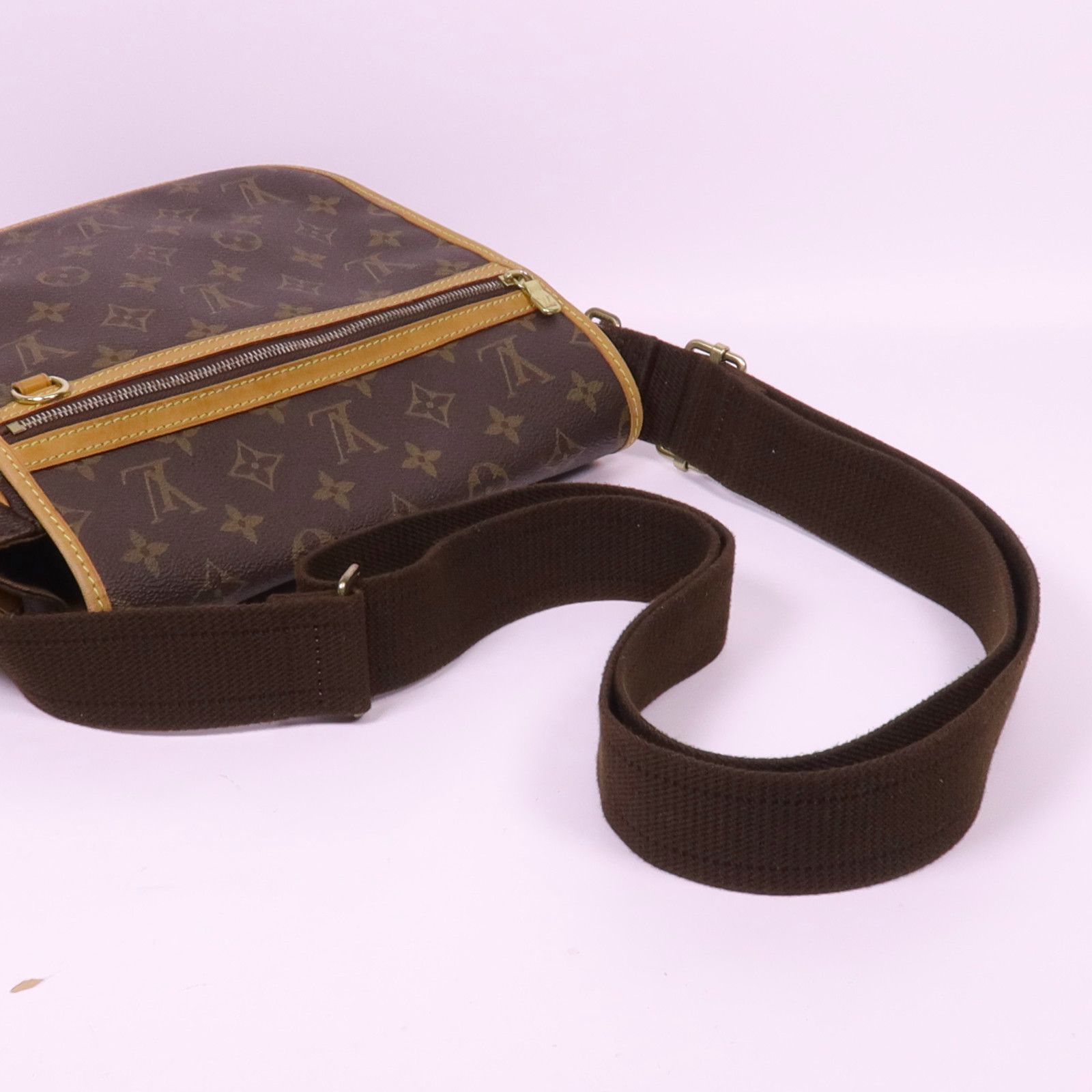 Louis Vuitton Monogram Bosphore Shoulder Bag Brown Shoulder Bag M 40106