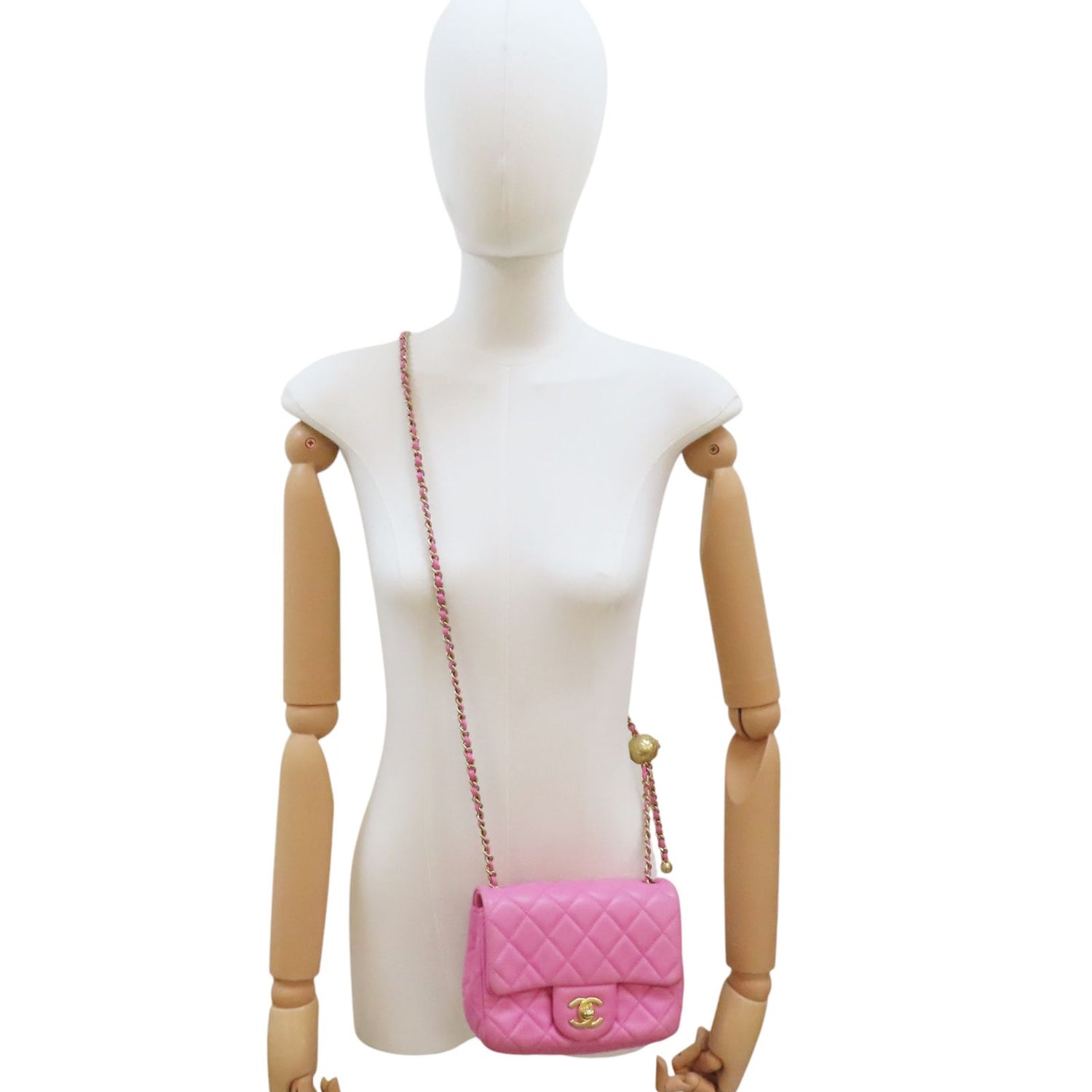 Chanel Matelasse Coco 17 Pearl Crush Shoulder Lambskin Pink Gold Metal