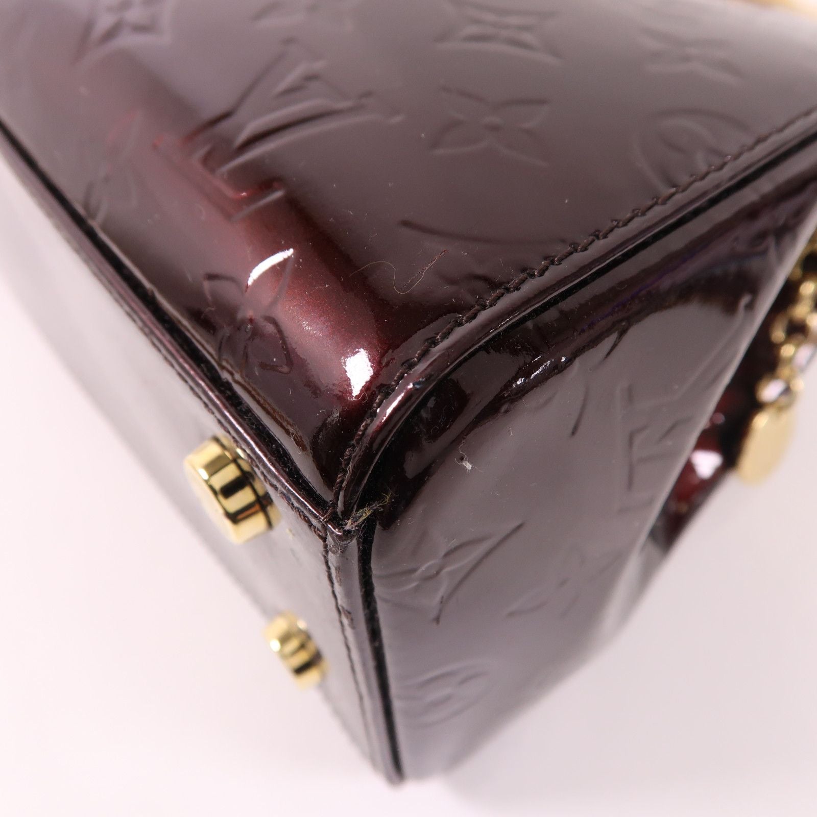 Louis Vuitton Vernis Brea Mm Hand-milled Shoulder Bag Rouge Fauviste Red Rouge 2way Shoulder Bag M 91690