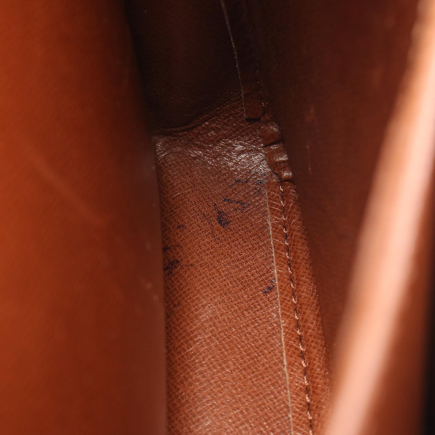 Louis Vuitton Cartouchiere MM, Monogram