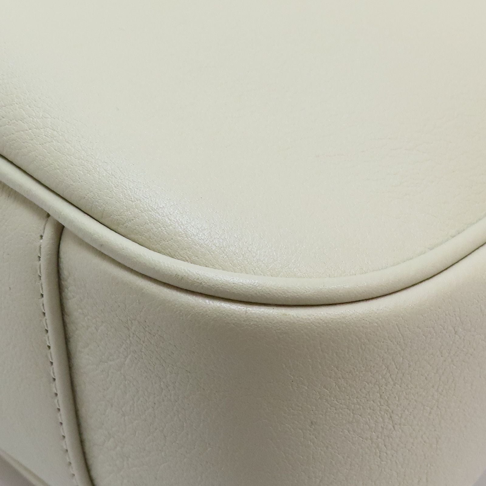 Gucci Diana Medium Bamboo Shoulder Handbag White Leather 746124