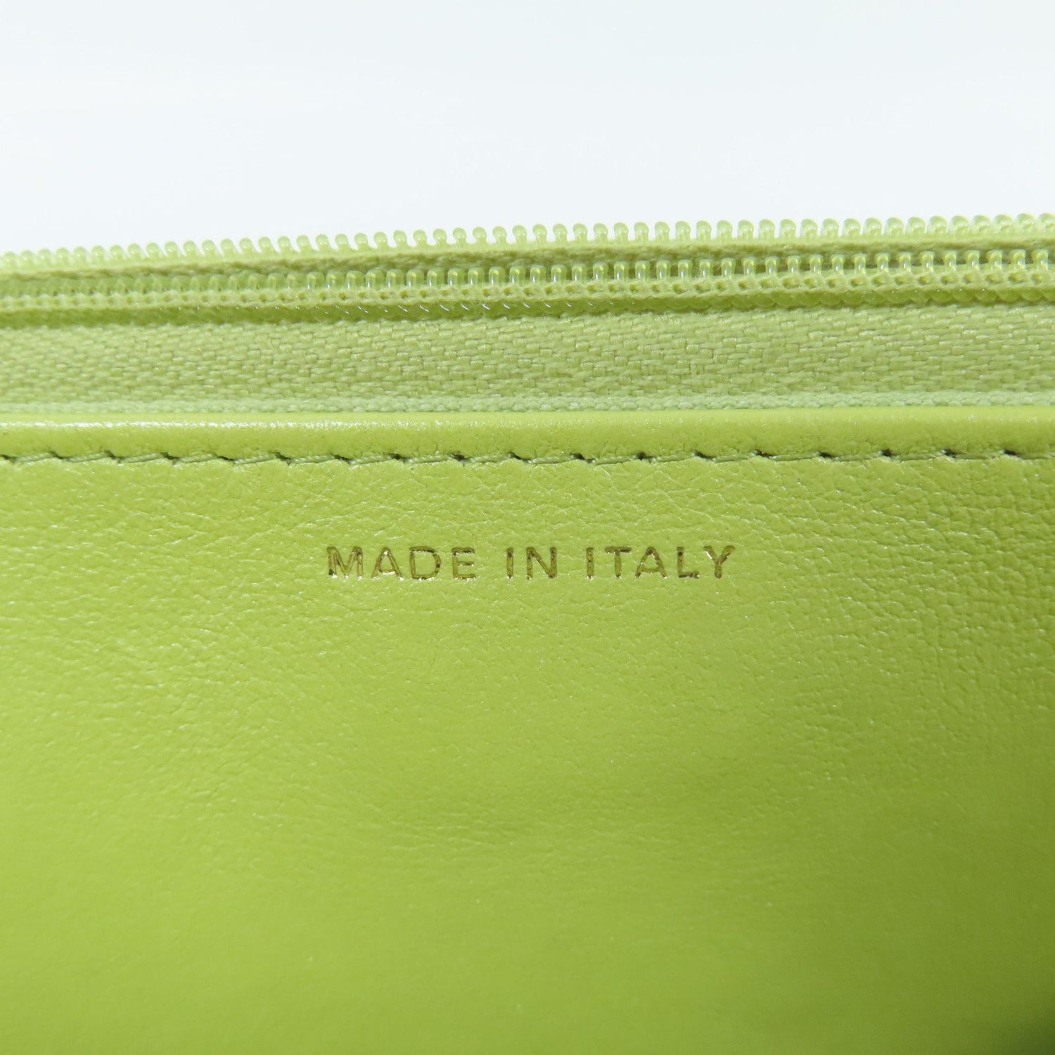 Chanel Green Cowhide Leather Woc Wallet On Chain Golden Cross Shoulder Back Bag Calfskin (cowhide) Ap 31