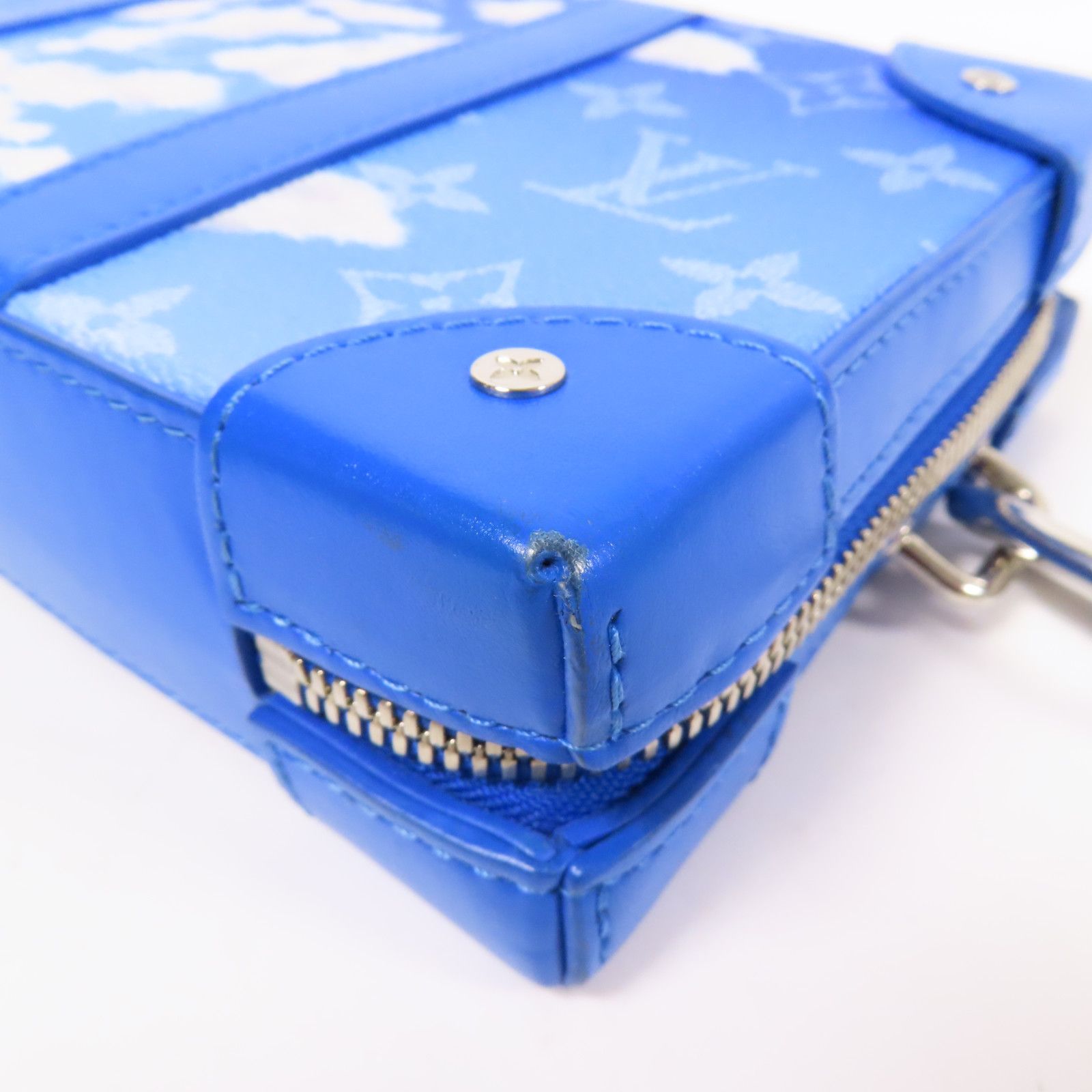 Louis Vuitton Monogram Clouds Soft Trunk Wallet Blue Shoulder Bag M 45432