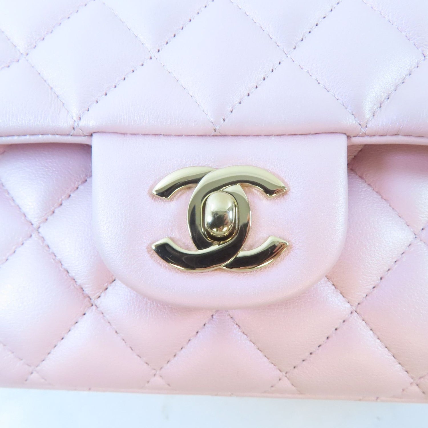 Chanel Caviar Quilted 25 Double Flap Light Pink