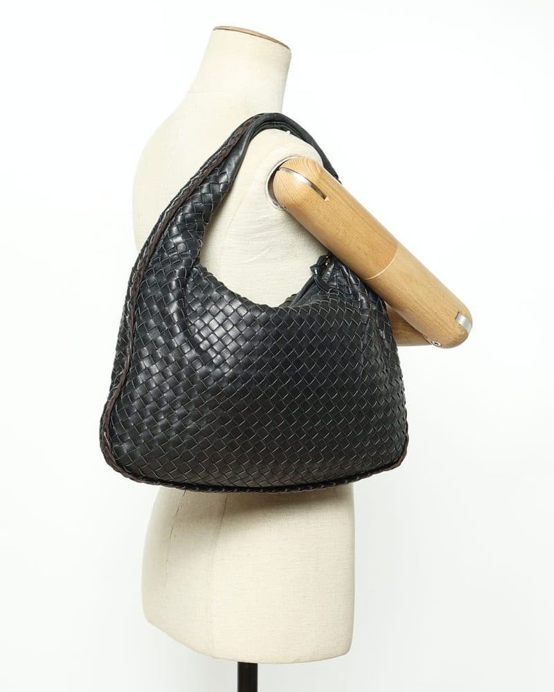 Bottega Veneta Medium Intrecciato Hobo Bag