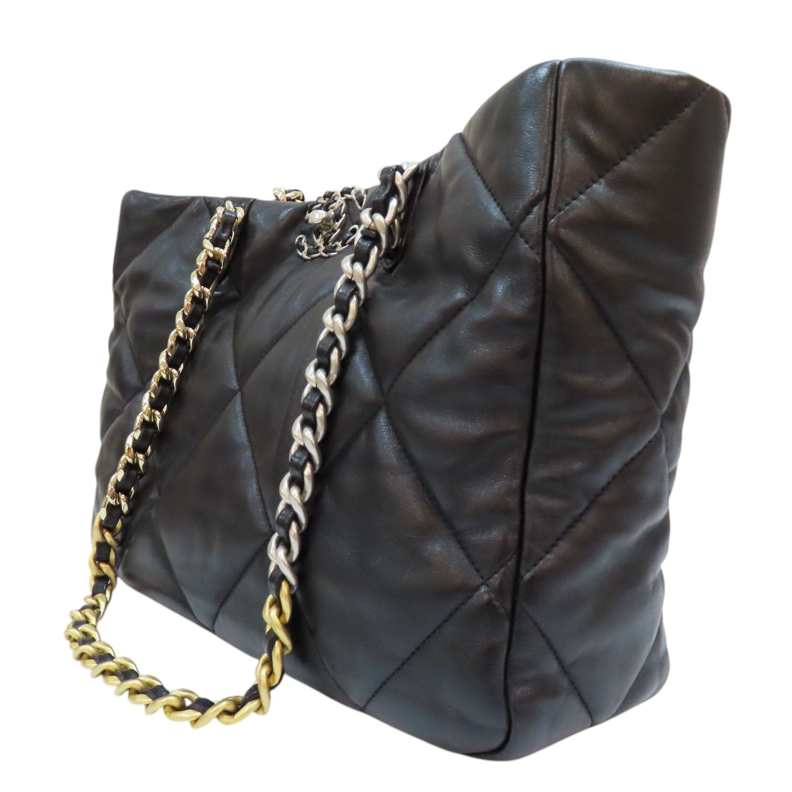 Chanel 19 Shopping Tote Bag Black Quilted Lambskin As 3660