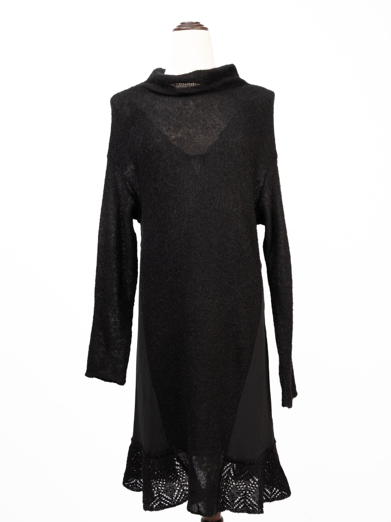 Excellent Pinko Black Wool Long-Sleeved Dress with Lace Detail