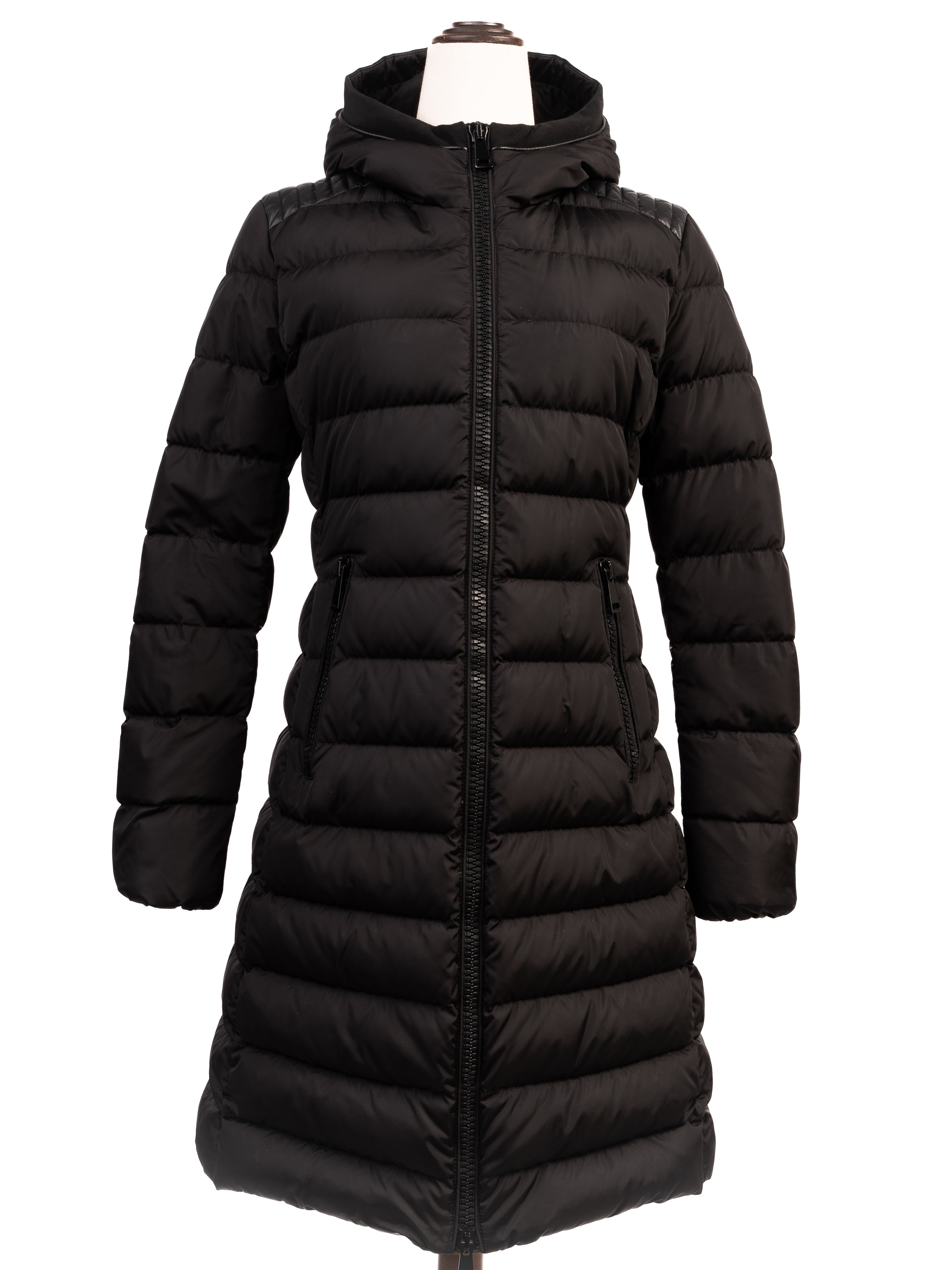Moncler Black Long Winter Coat M Excellent Condition Nylon