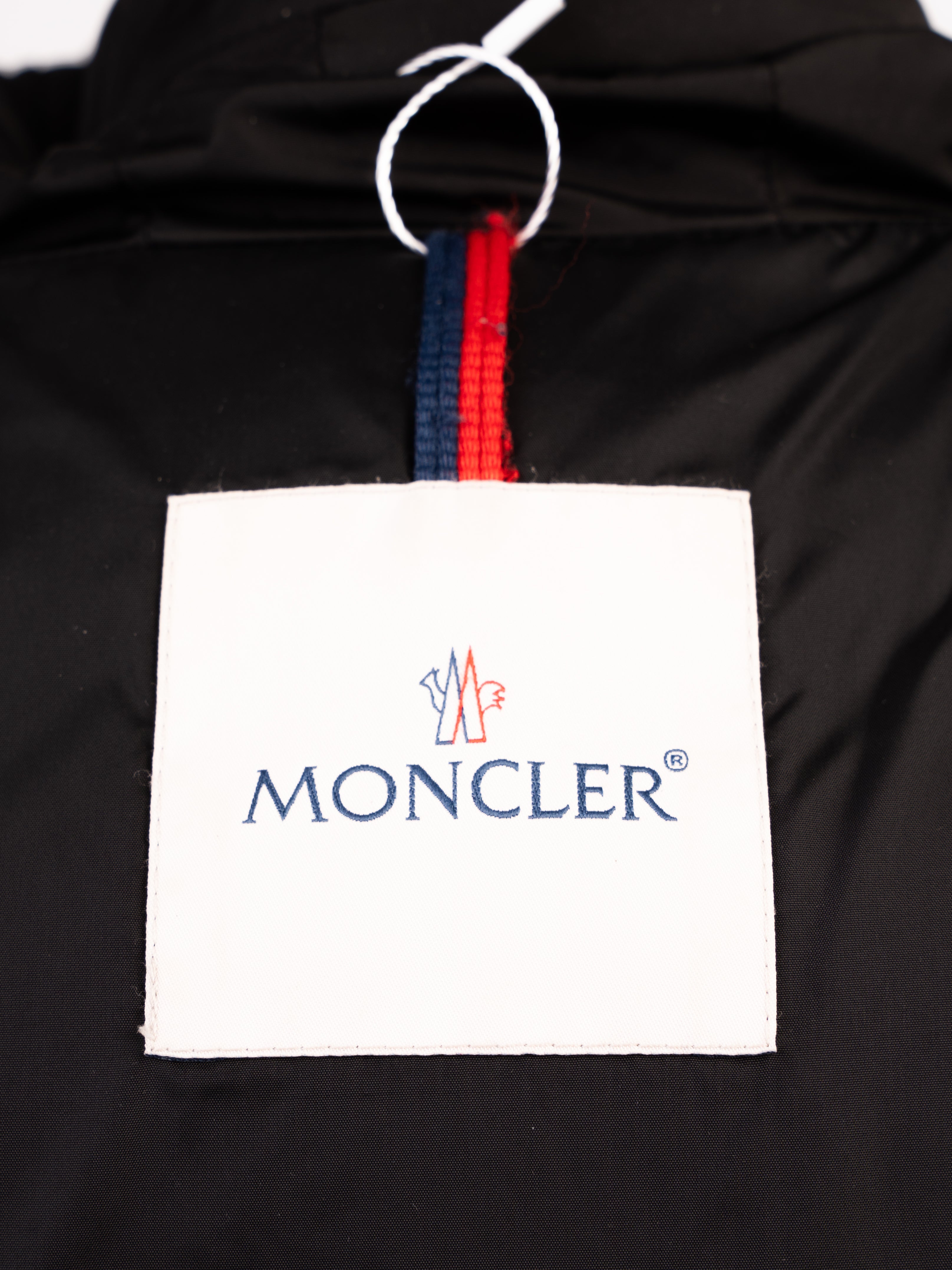 Moncler Black Long Winter Coat M Excellent Condition Nylon