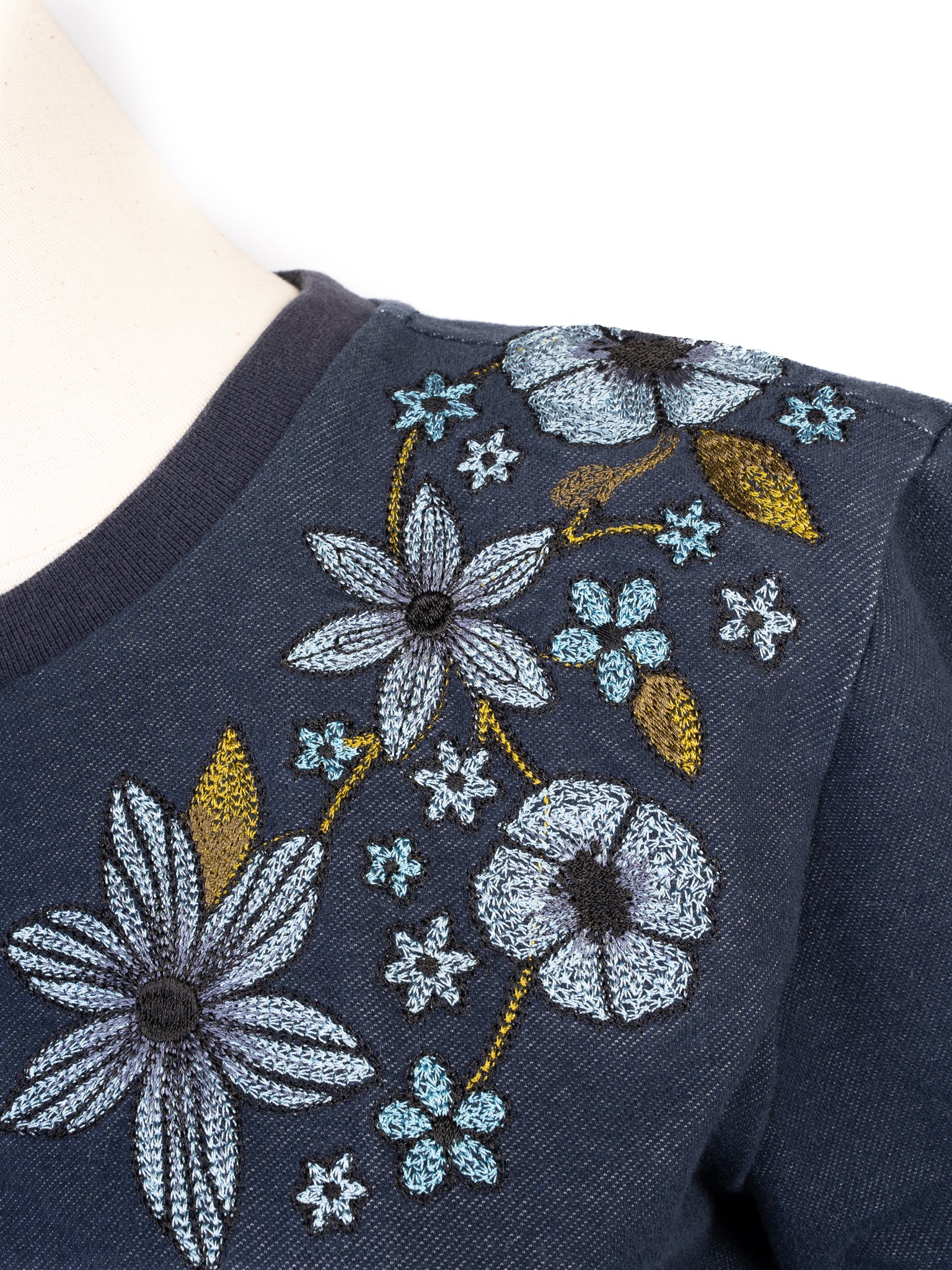 Excellent Emporio Armani Women&