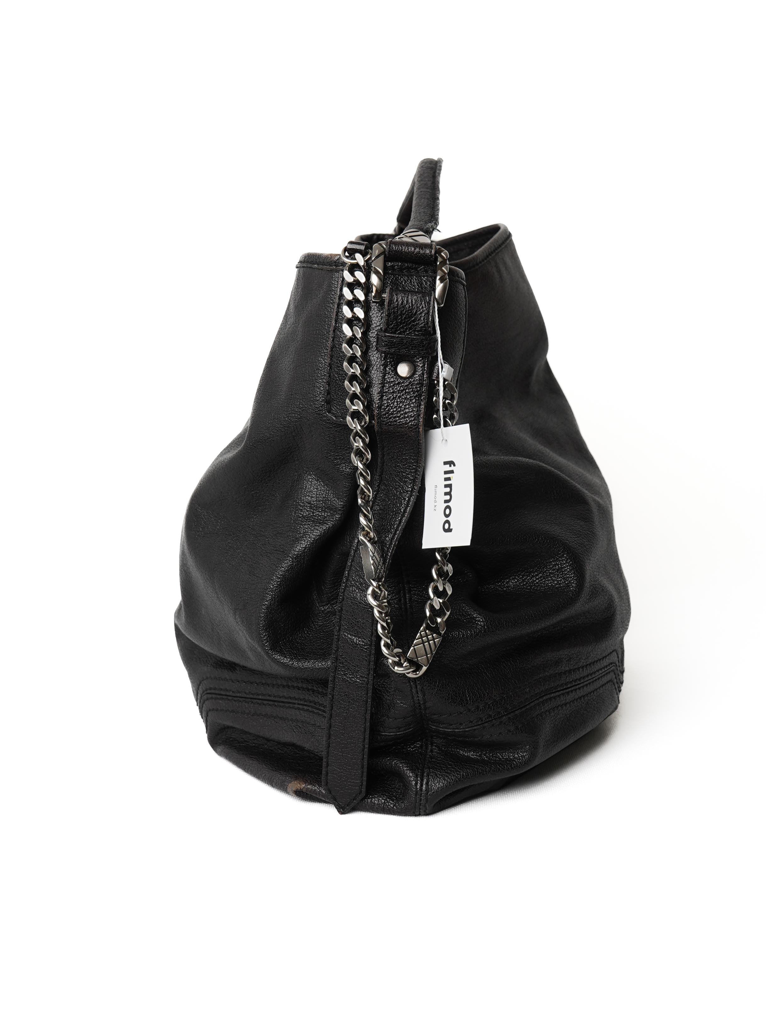 Good Burberry Black Leather Handbag with Chain Details