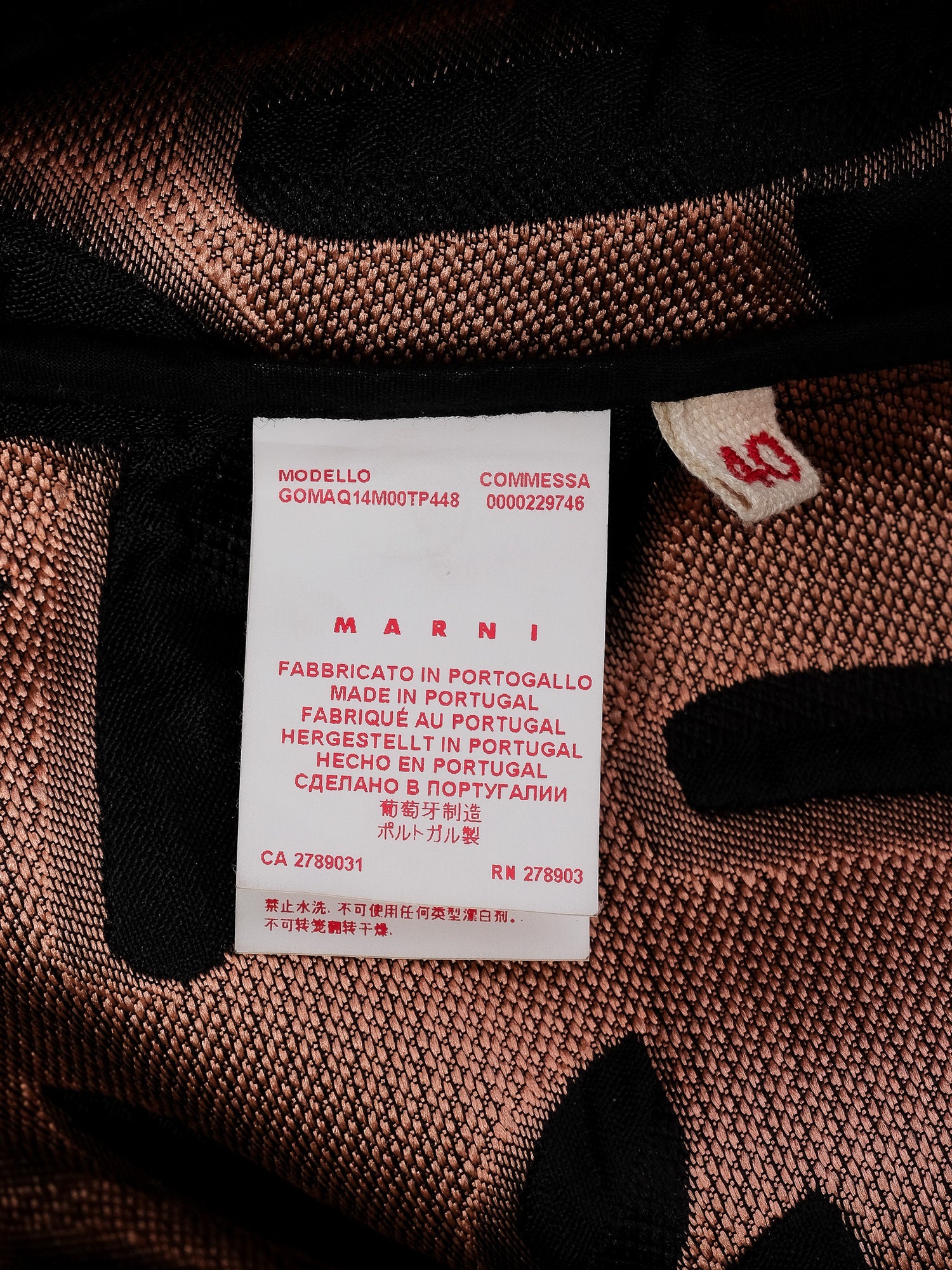Excellent Marni Black Skirt with Pink Leaf Pattern Size M