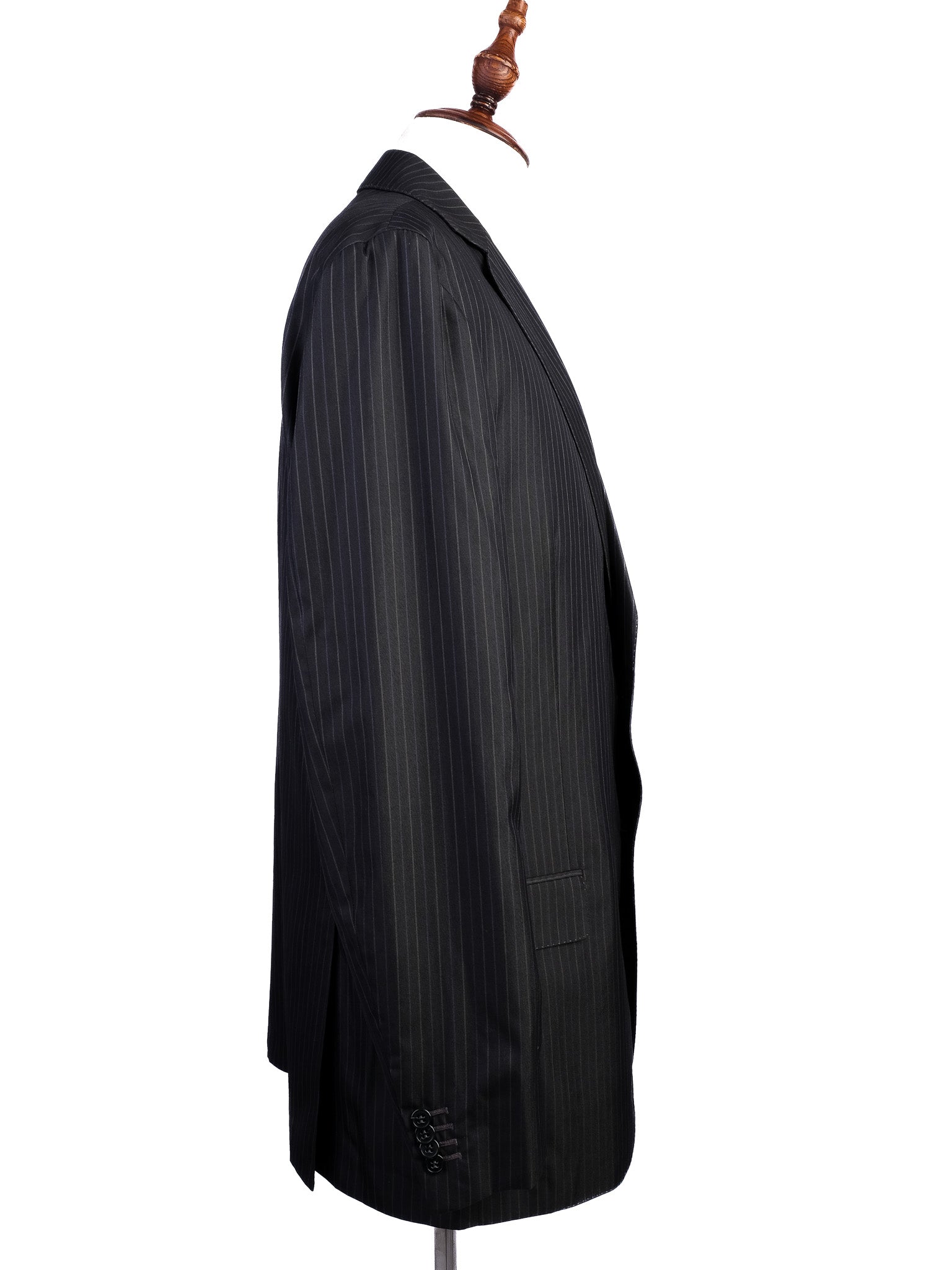 Excellent Ermenegildo Zegna Black Wool Pinstripe Suit Size XL