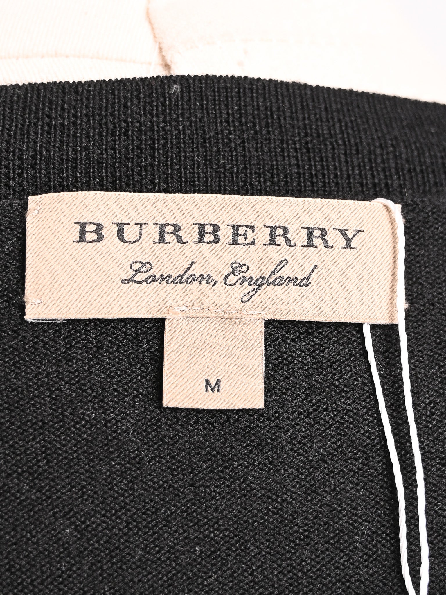 Excellent Burberry Black Wool Sweater Size M for Women