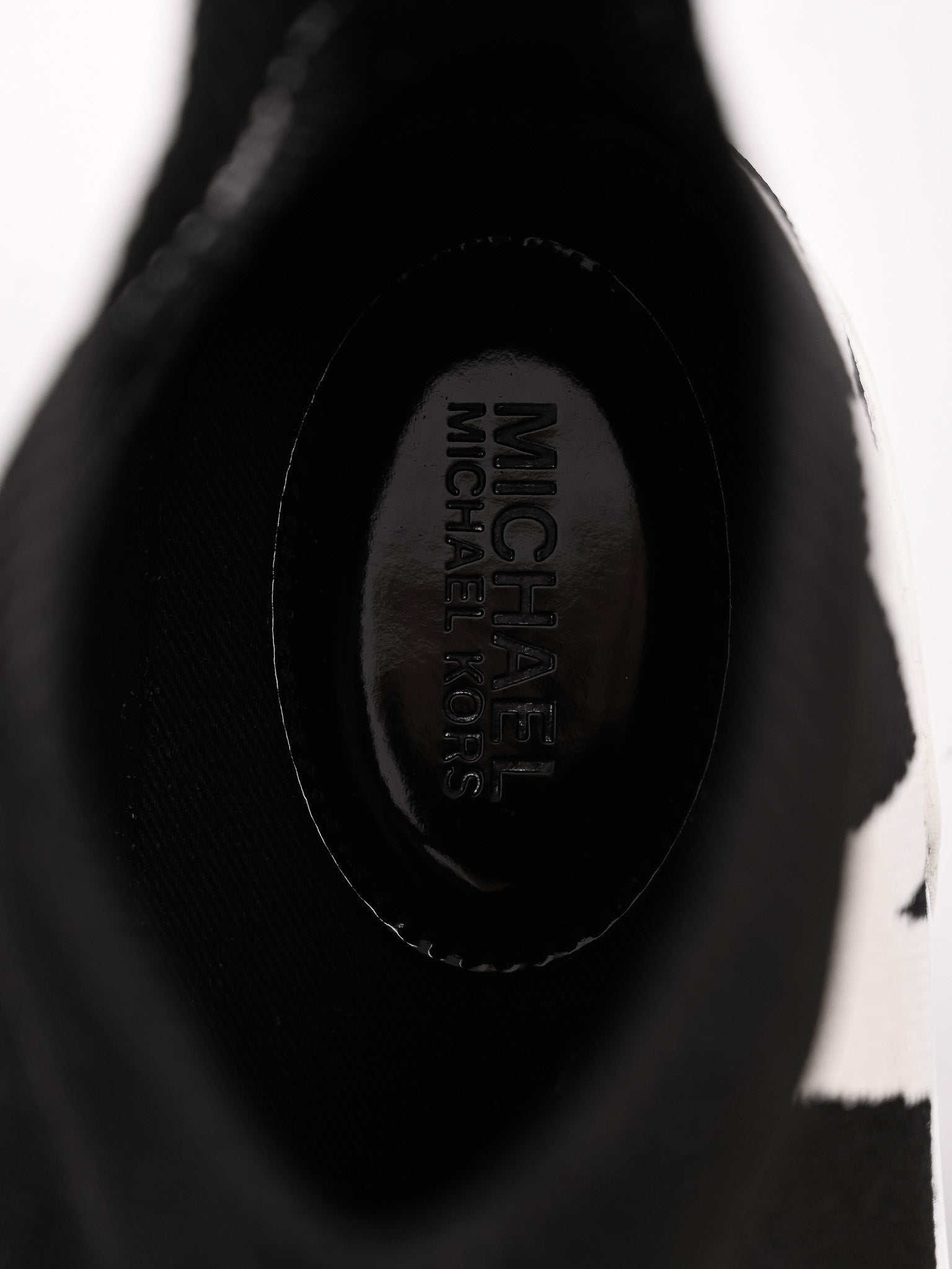 Excellent Michael Kors Black Slip-On Sneakers Size 39.5 Women