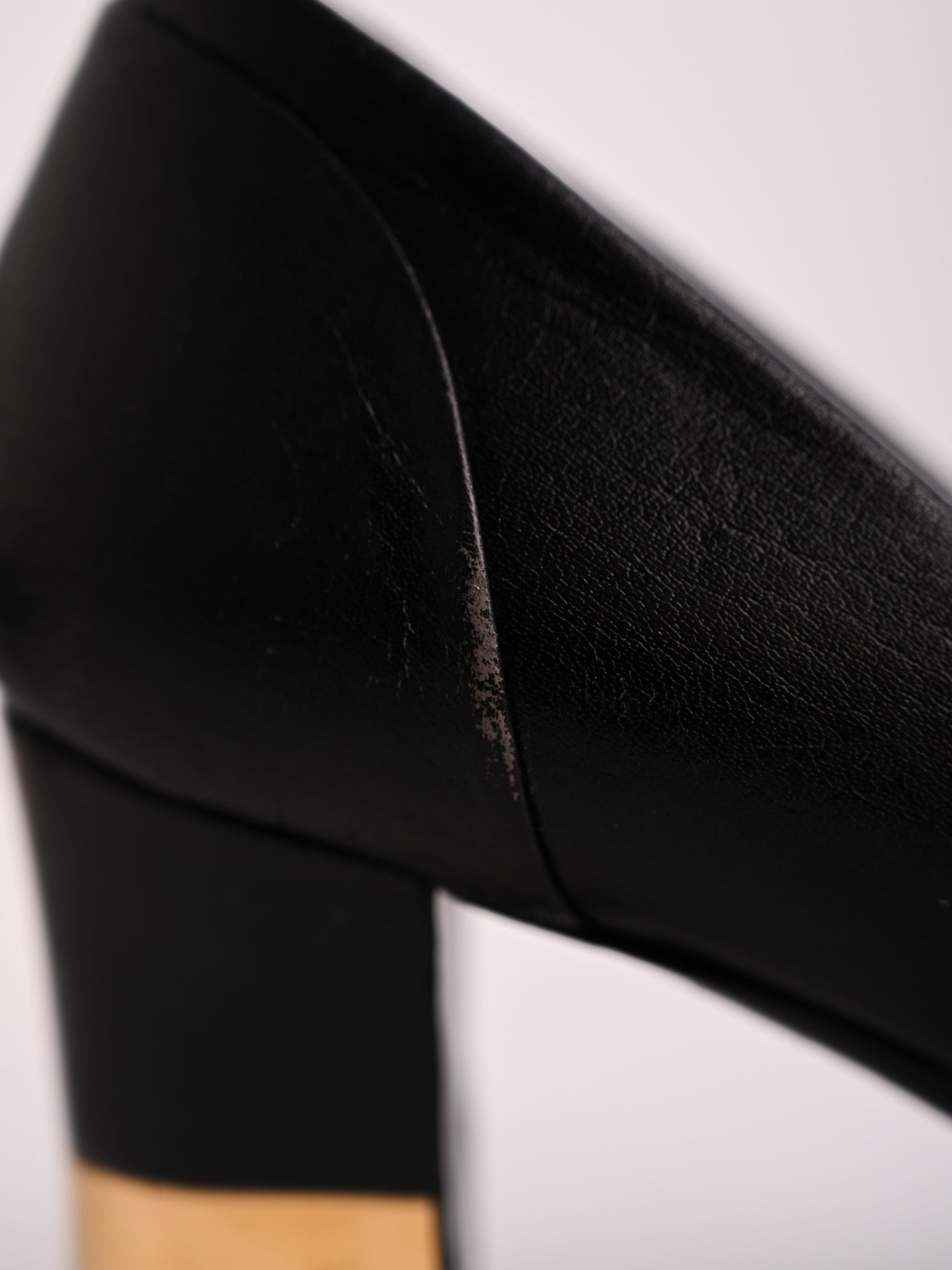 Good Valentino Black Leather High-Heeled Shoes Size 38