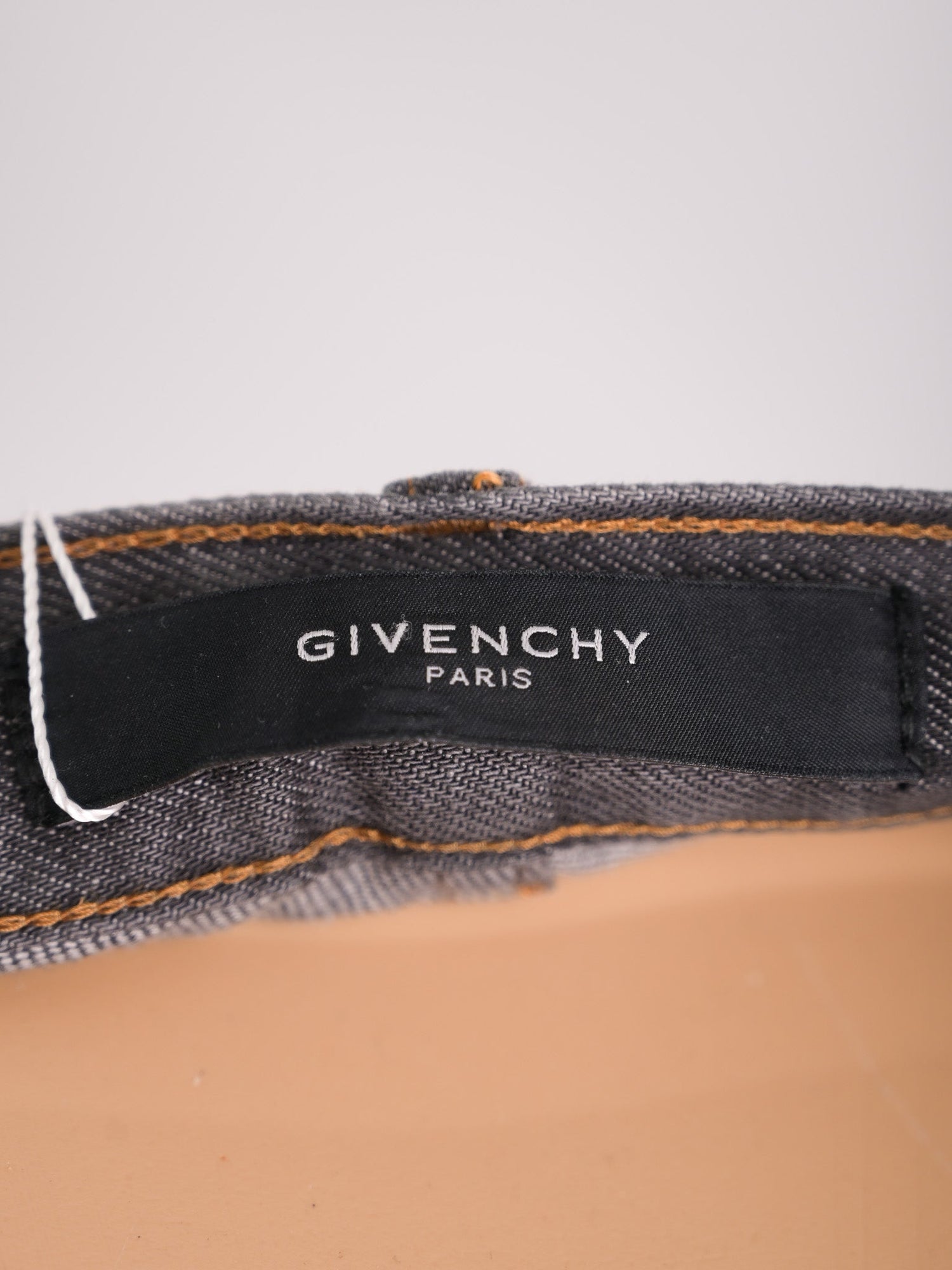 Excellent Givenchy Gray Cotton Jeans Size M for Men